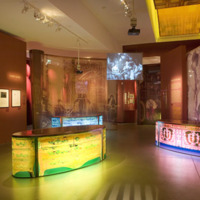 [Vue générale d'une salle exposition Sacha Guitry - Photographie Stéphane Dabrowski]