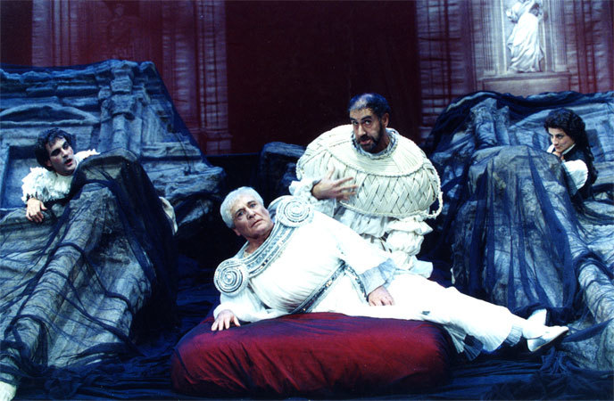 2003 : Il trionfo dell’amore (Luca De Fusco) photo