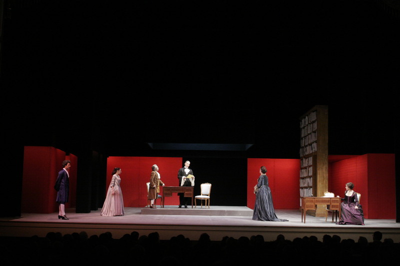 1998 : Le false confidenze (Toni Servillo), Photos du spectacle