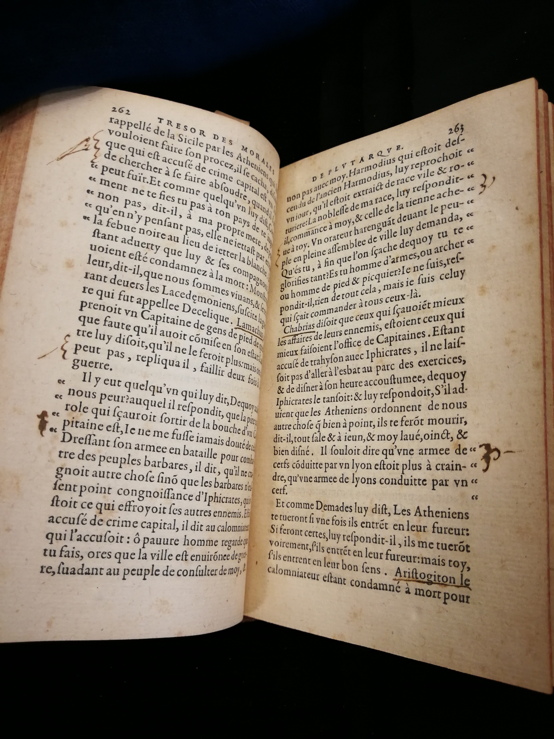 1577 - Jean Poupy - Trésor des morales de Plutarque - Les Méjanes, Aix-en-Provence 1577 - Jean Poupy - Trésor des morales de Plutarque - Les Méjanes, Aix-en-Provence