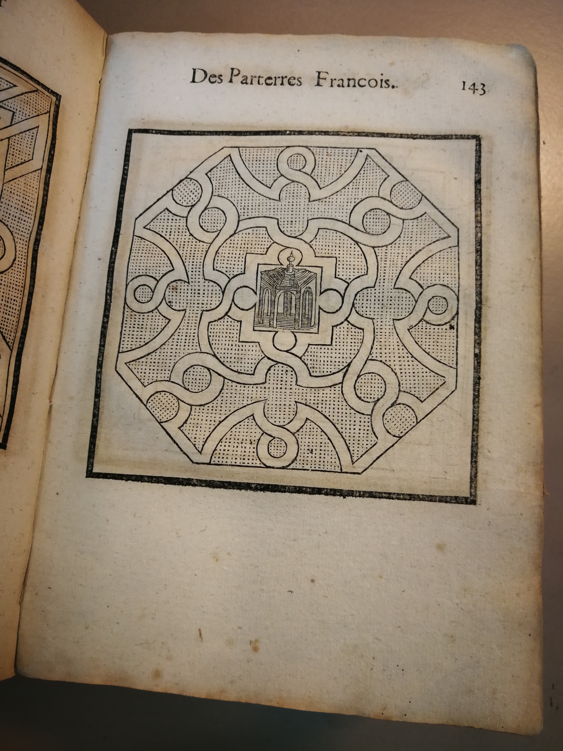 1629 - Étienne Gamonet - Trésor des parterres de l’univers - BM Marseille