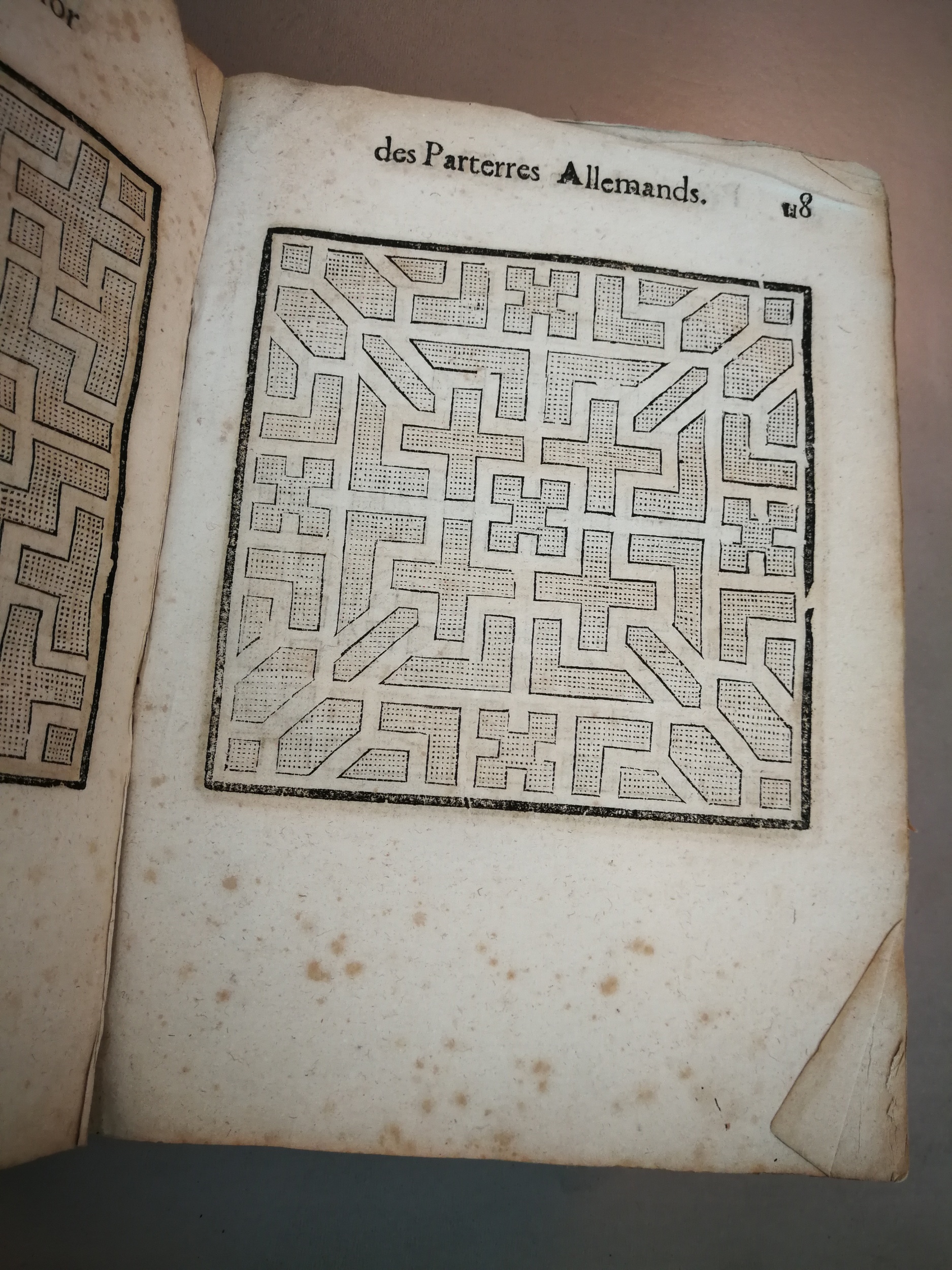 1629 - Étienne Gamonet - Trésor des parterres de l’univers - BM Marseille