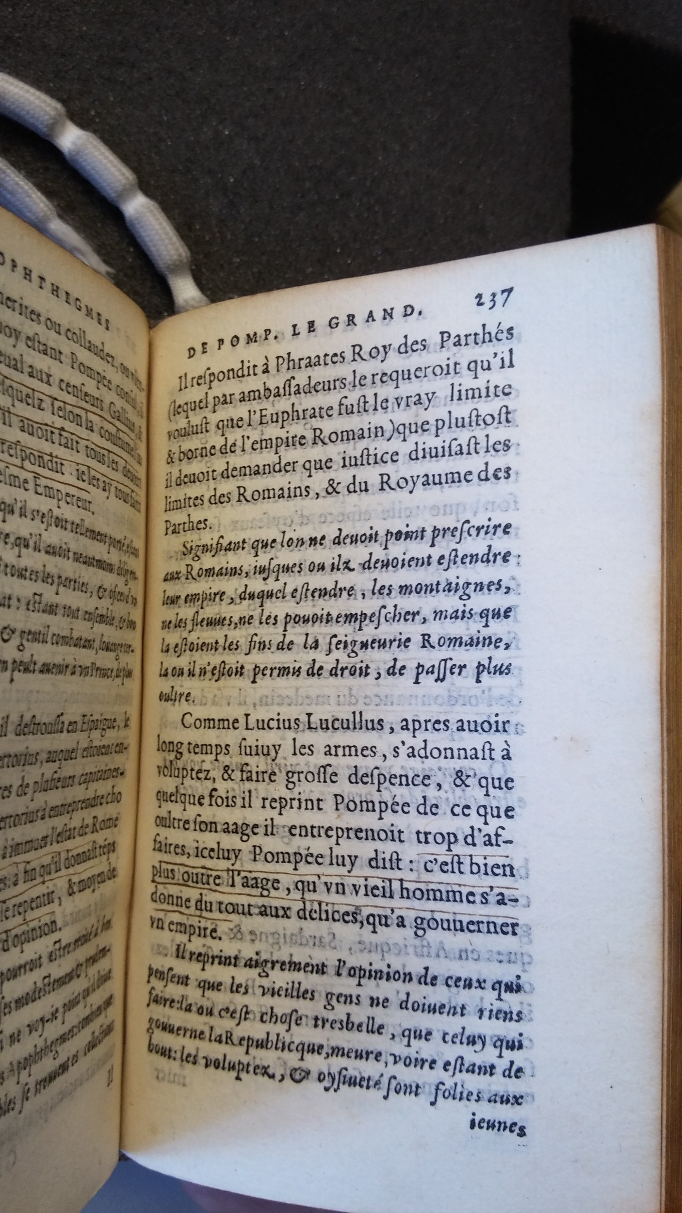 1577 - Claude Micard - Trésor des vies de Plutarque - Saint-Gallen