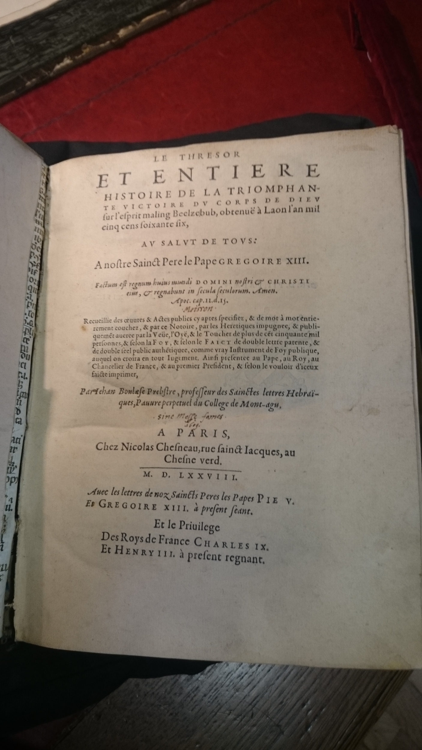 1578 - Nicolas Chesneau - Trésor et entière histoire de la triomphante victoire du corps de Dieu sur l’esprit malin - BM Amiens