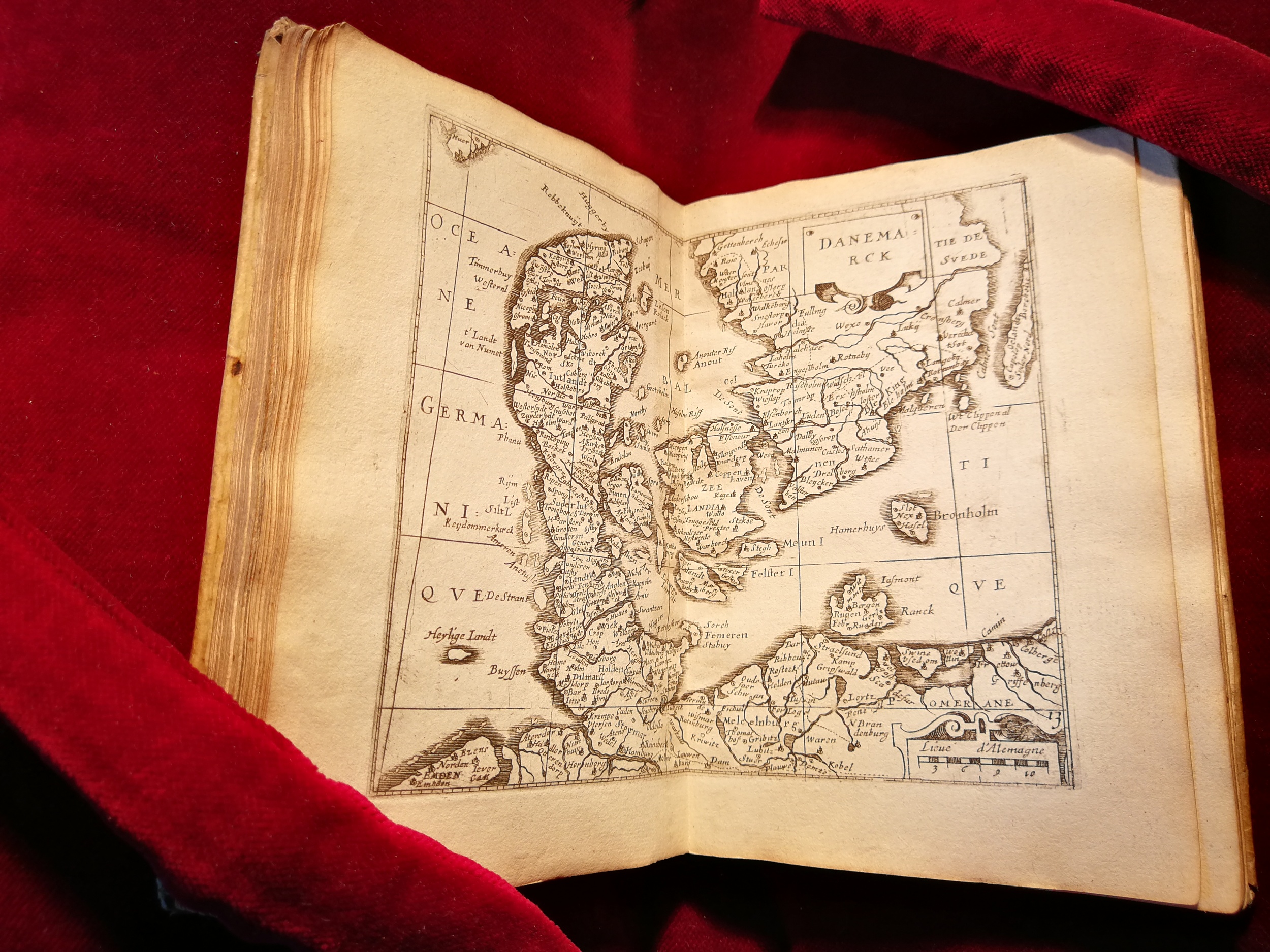 1643 - Jean Boisseau - Trésor des cartes géographiques - BM Amiens 1643 - Jean Boisseau - Trésor des cartes géographiques - BM Amiens