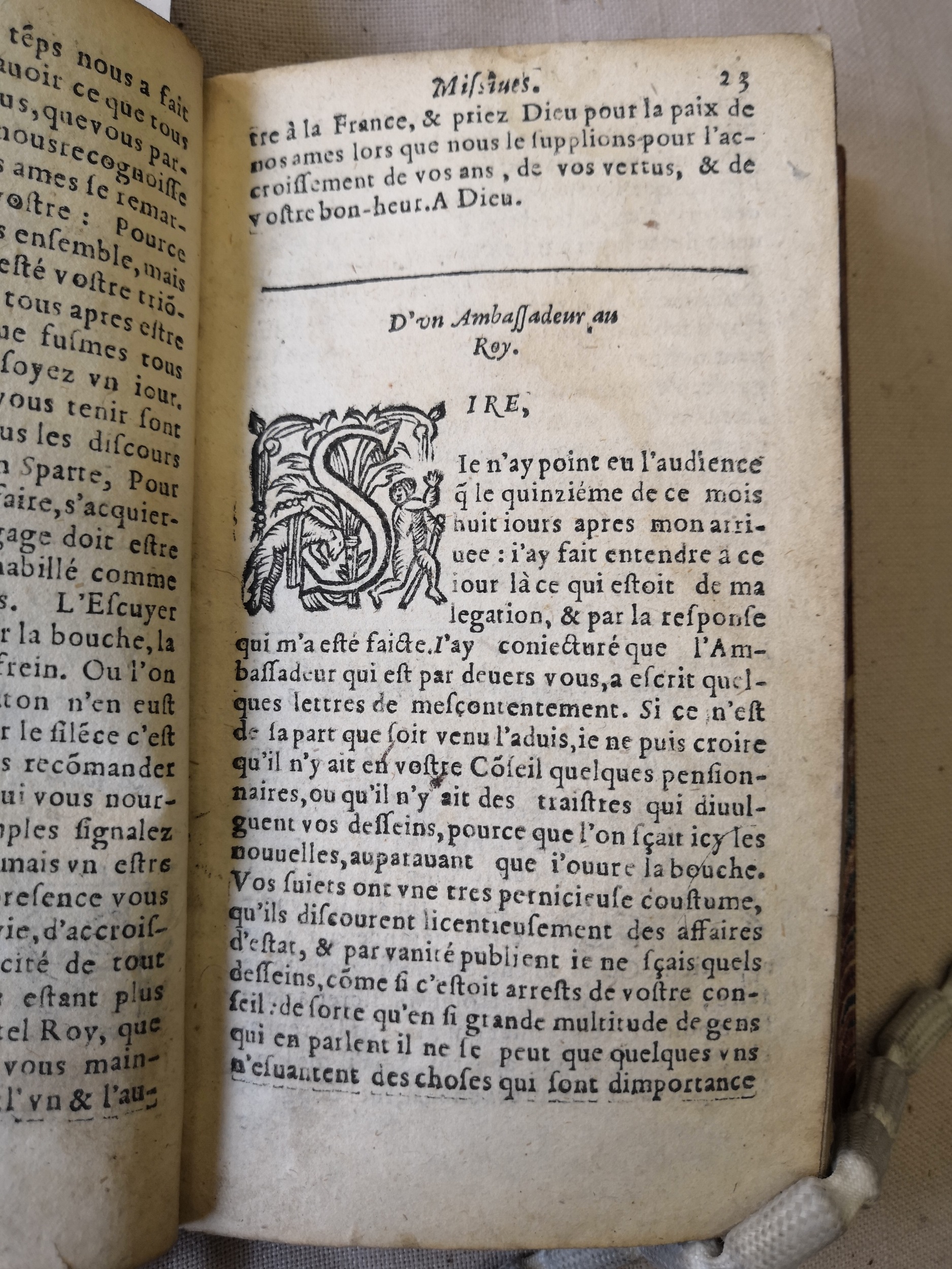 1615 - David Geoffroy - Secrétaire des secrétaires ou le Trésor de la plume française - KBR Bruxelles 1615 - David Geoffroy - Secrétaire des secrétaires ou le Trésor de la plume française - KBR Bruxelles