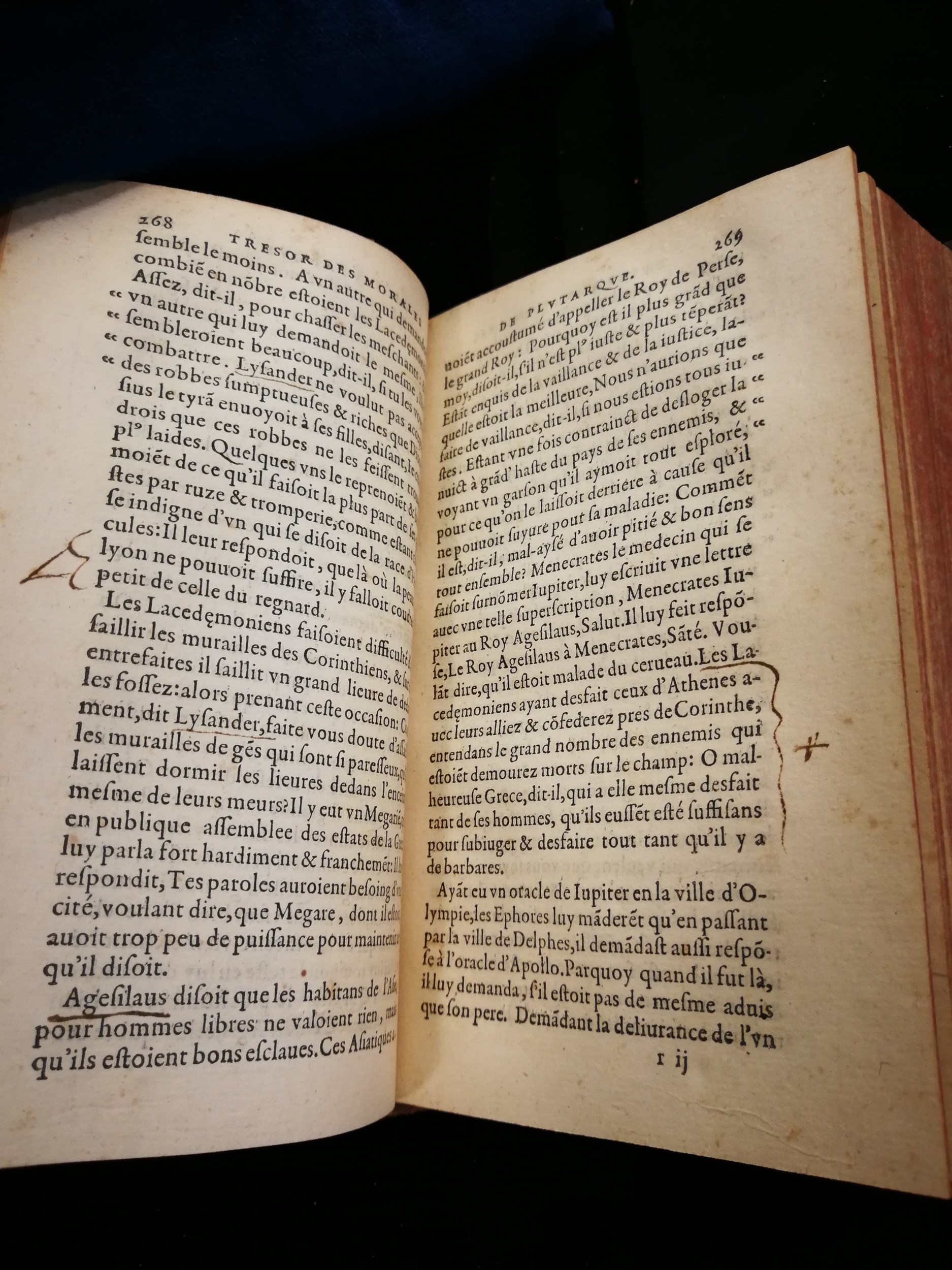 1577 - Jean Poupy - Trésor des morales de Plutarque - Les Méjanes, Aix-en-Provence 1577 - Jean Poupy - Trésor des morales de Plutarque - Les Méjanes, Aix-en-Provence