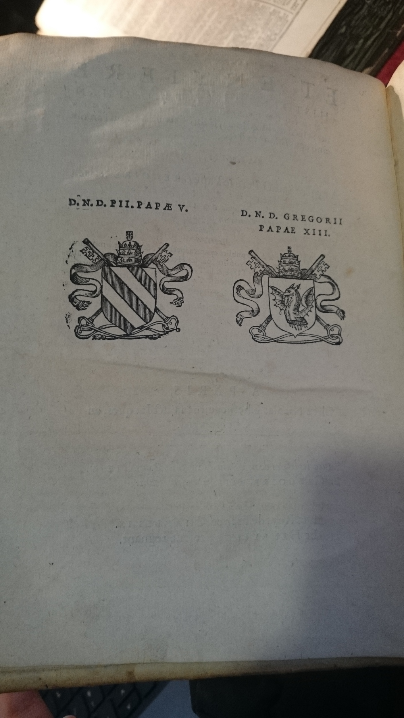 1578 - Nicolas Chesneau - Trésor et entière histoire de la triomphante victoire du corps de Dieu sur l’esprit malin - BM Amiens