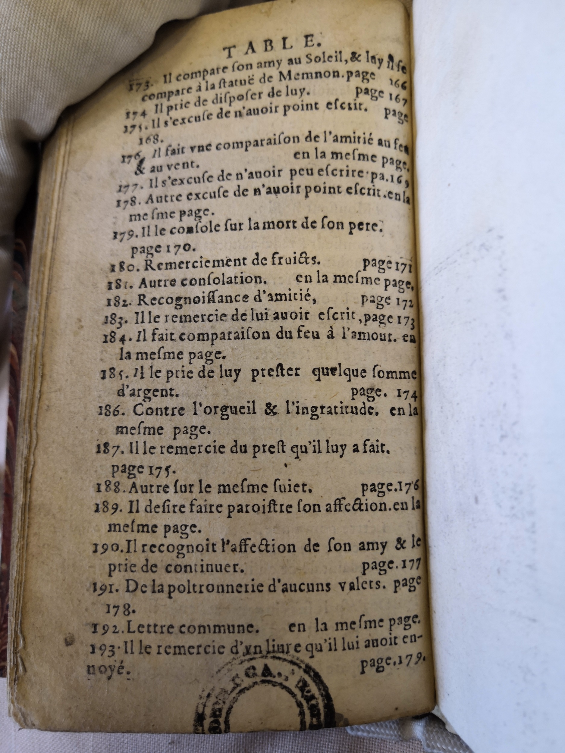 1615 - David Geoffroy - Secrétaire des secrétaires ou le Trésor de la plume française - KBR Bruxelles 1615 - David Geoffroy - Secrétaire des secrétaires ou le Trésor de la plume française - KBR Bruxelles