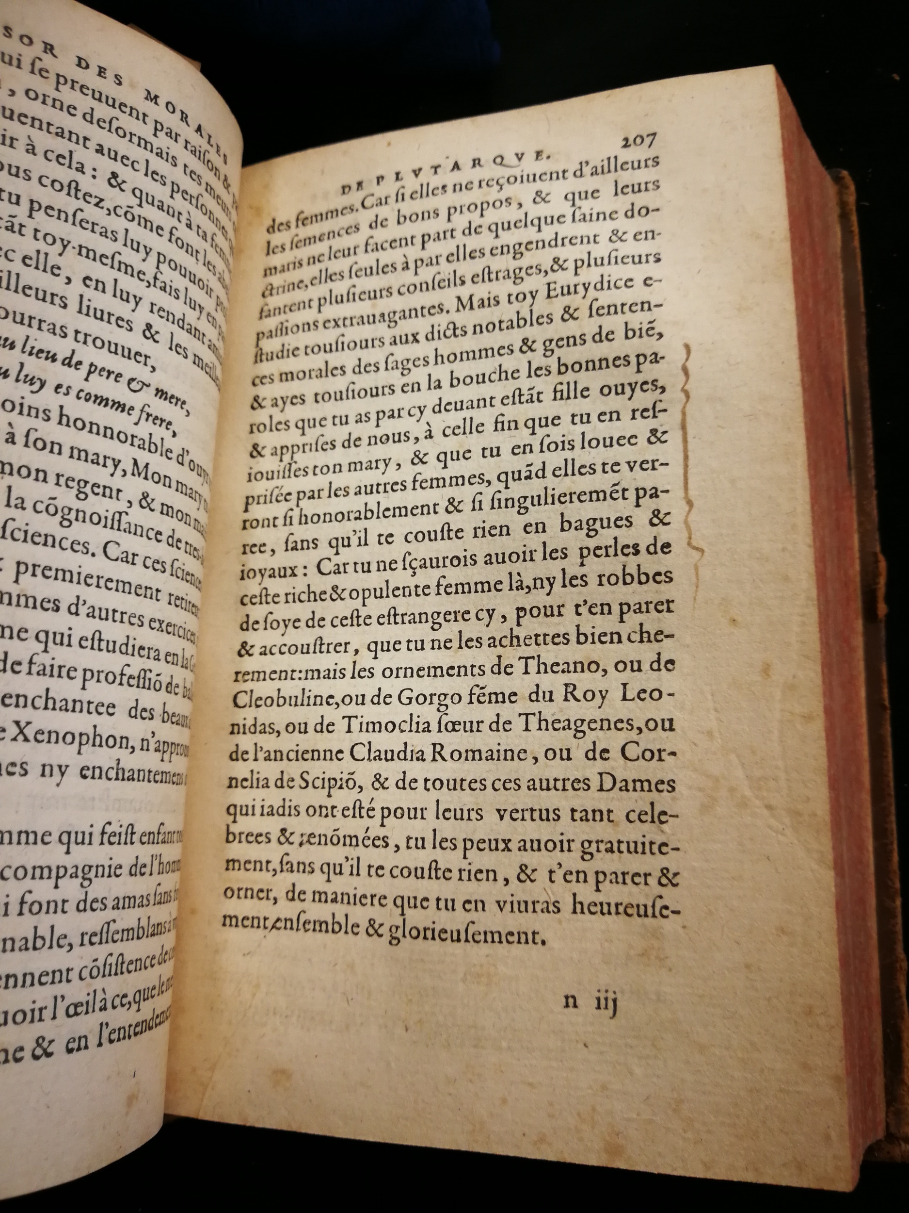 1577 - Jean Poupy - Trésor des morales de Plutarque - Les Méjanes, Aix-en-Provence 1577 - Jean Poupy - Trésor des morales de Plutarque - Les Méjanes, Aix-en-Provence
