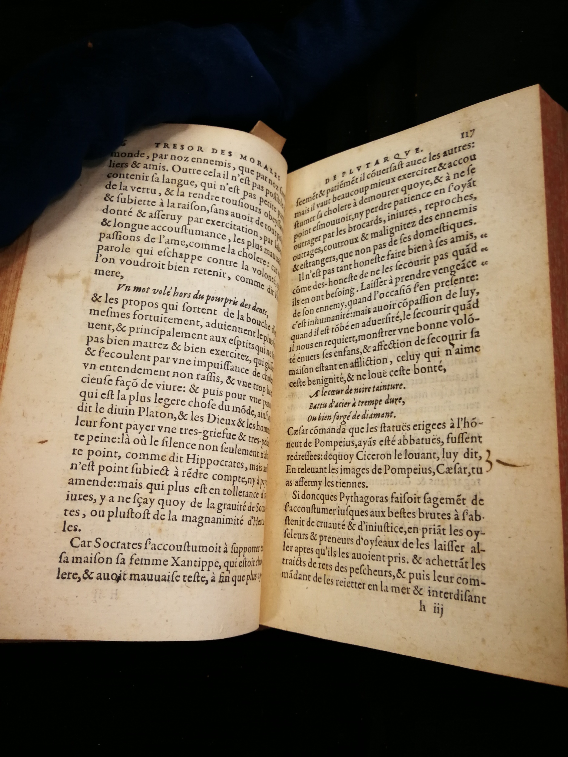1577 - Jean Poupy - Trésor des morales de Plutarque - Les Méjanes, Aix-en-Provence