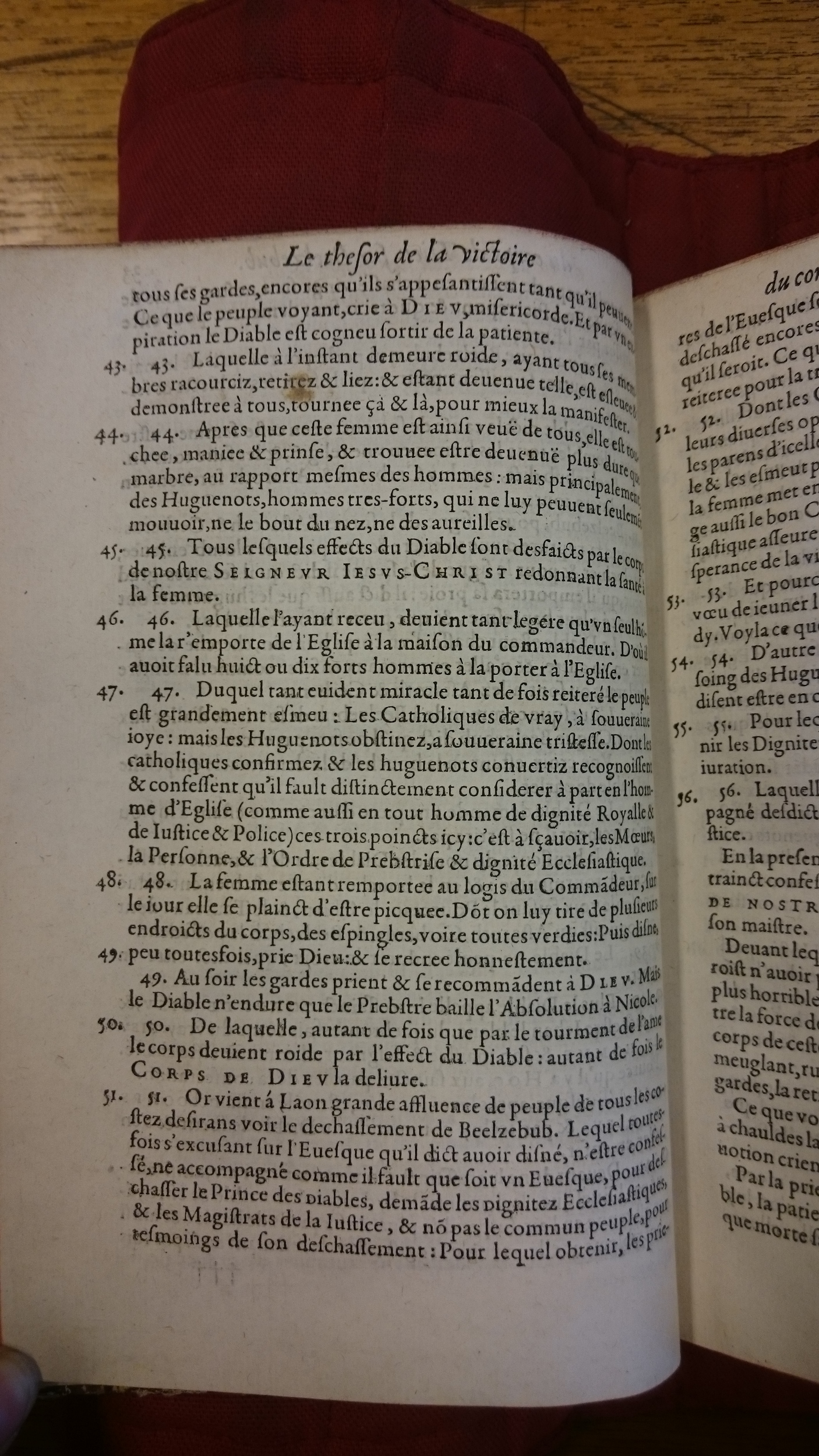 1578 - Nicolas Chesneau - Trésor et entière histoire de la triomphante victoire du corps de Dieu sur l’esprit malin - BM Lyon
