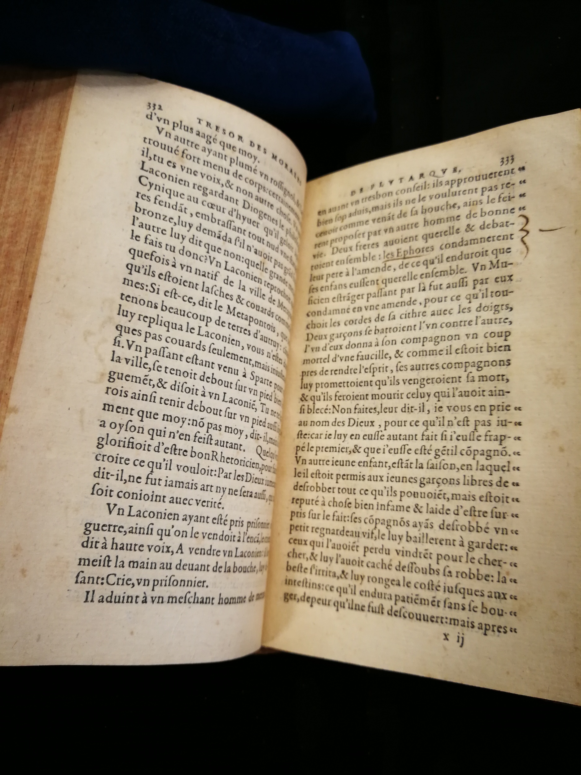 1577 - Jean Poupy - Trésor des morales de Plutarque - Les Méjanes, Aix-en-Provence 1577 - Jean Poupy - Trésor des morales de Plutarque - Les Méjanes, Aix-en-Provence