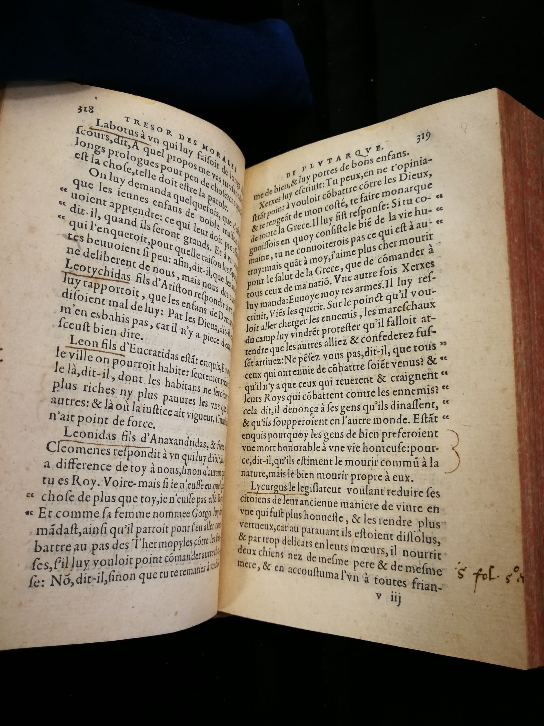 1577 - Jean Poupy - Trésor des morales de Plutarque - Les Méjanes, Aix-en-Provence 1577 - Jean Poupy - Trésor des morales de Plutarque - Les Méjanes, Aix-en-Provence