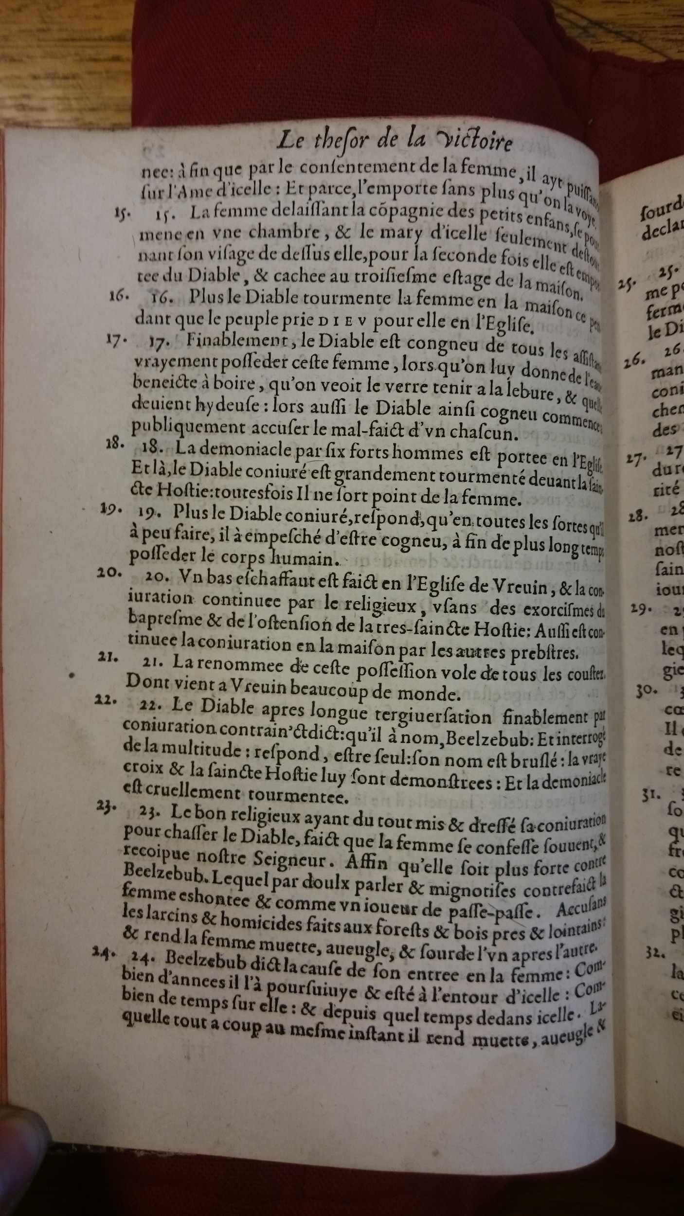1578 - Nicolas Chesneau - Trésor et entière histoire de la triomphante victoire du corps de Dieu sur l’esprit malin - BM Lyon
