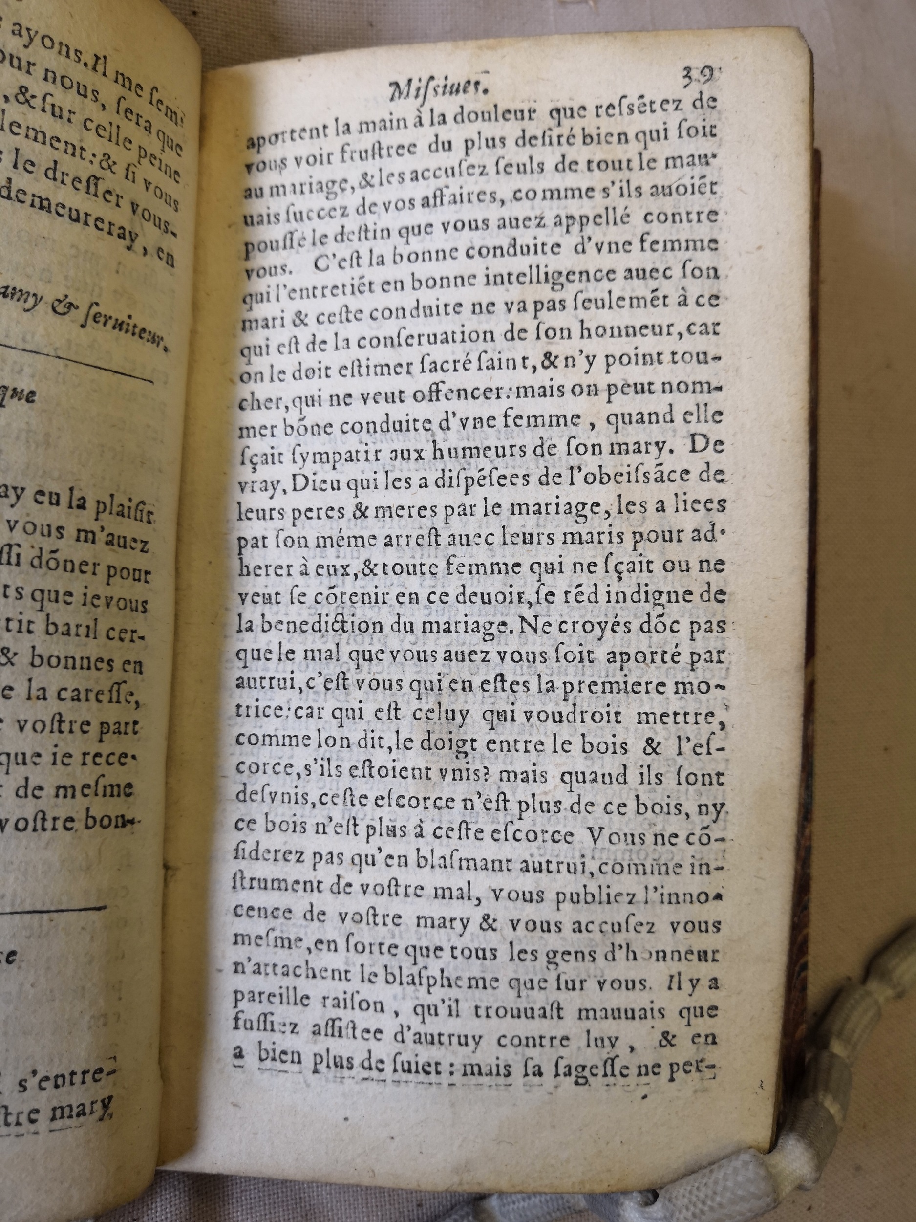 1615 - David Geoffroy - Secrétaire des secrétaires ou le Trésor de la plume française - KBR Bruxelles 1615 - David Geoffroy - Secrétaire des secrétaires ou le Trésor de la plume française - KBR Bruxelles