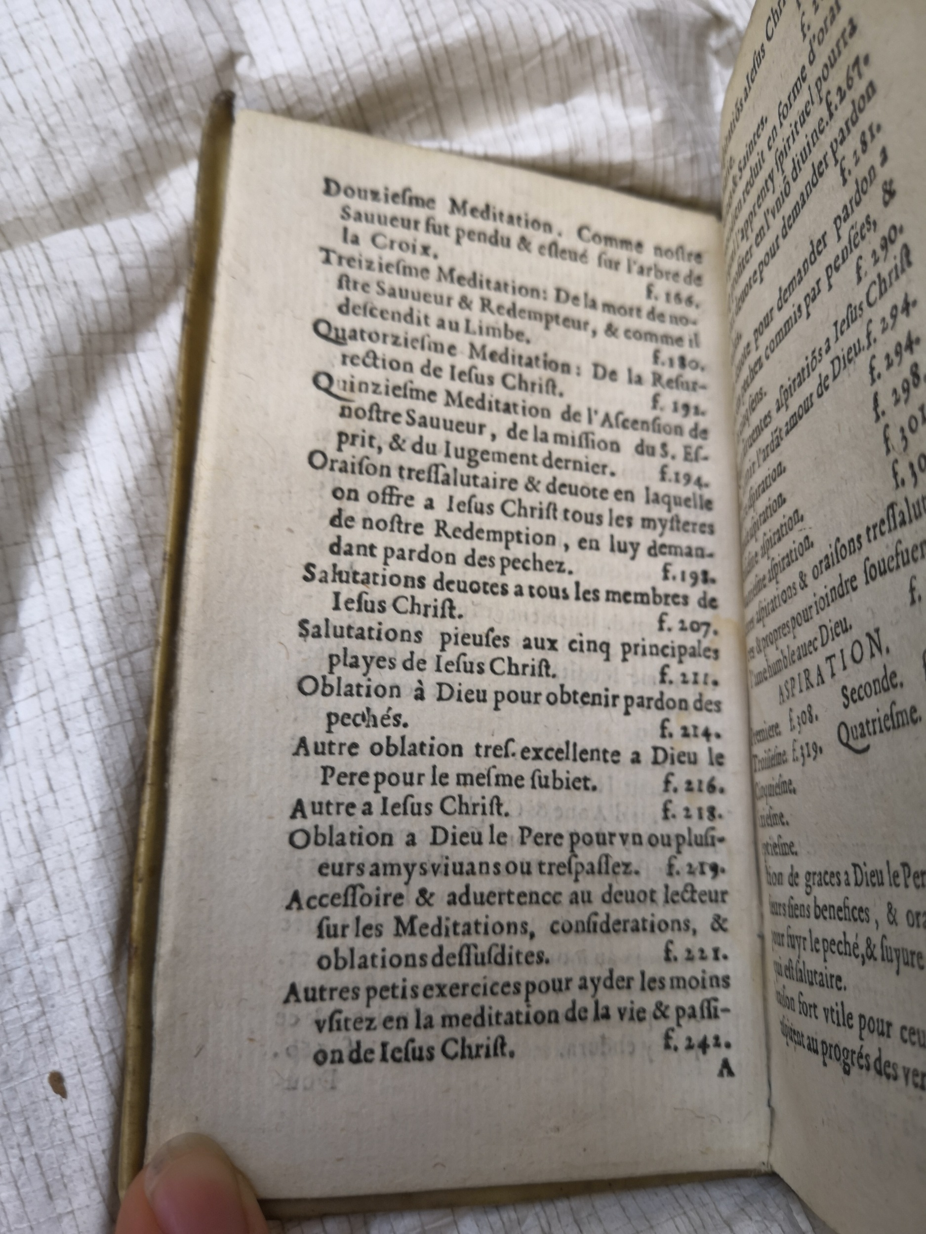 1609 - Charles Boscard - Trésor ou coffret spirituel - Anvers Université<br />
