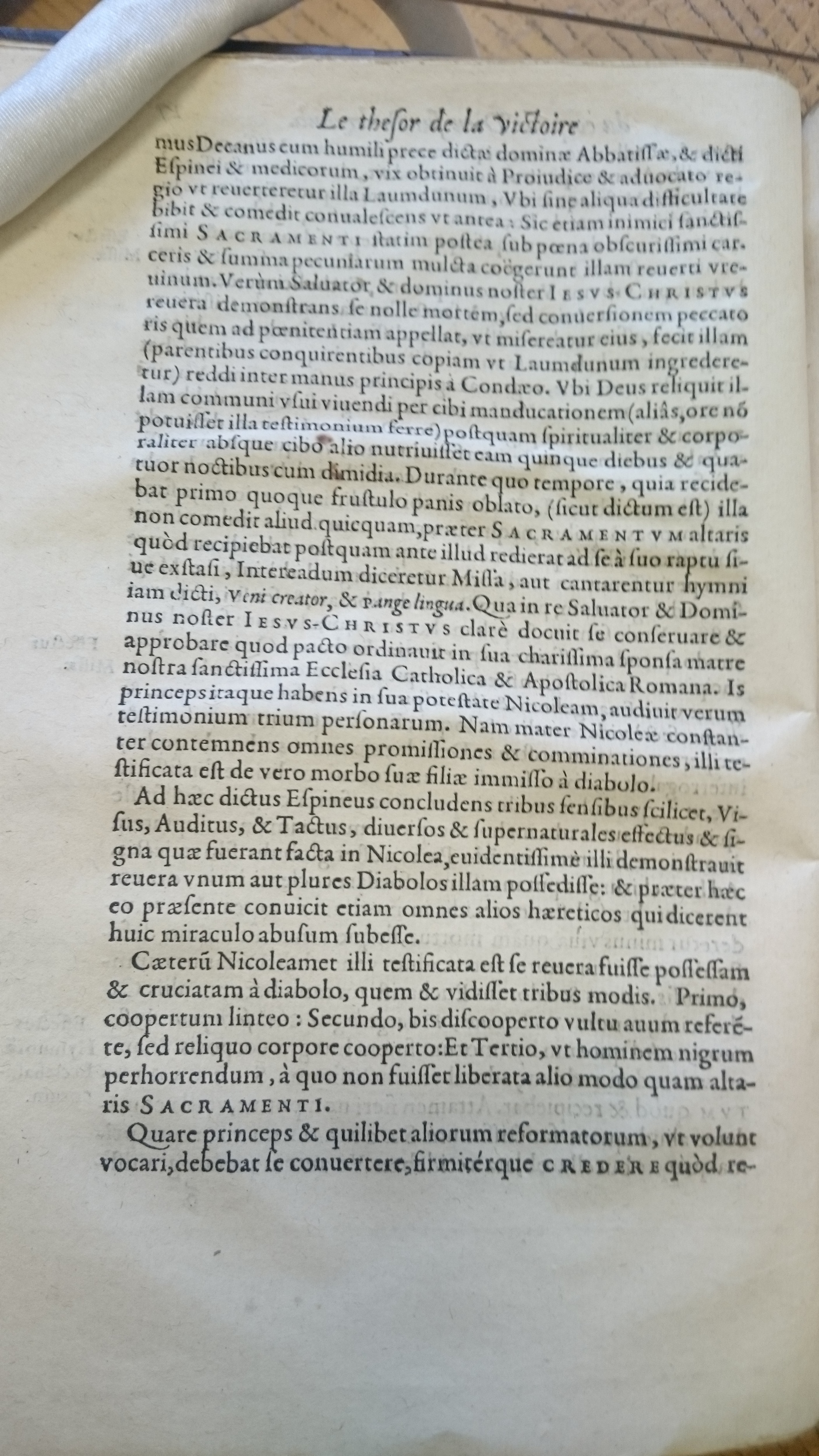 1578 - Nicolas Chesneau - Trésor et entière histoire de la triomphante victoire du corps de Dieu sur l’esprit malin - Douai Quincy 1578 - Nicolas Chesneau - Trésor et entière histoire de la triomphante victoire du corps de Dieu sur l’esprit malin - Douai Quincy