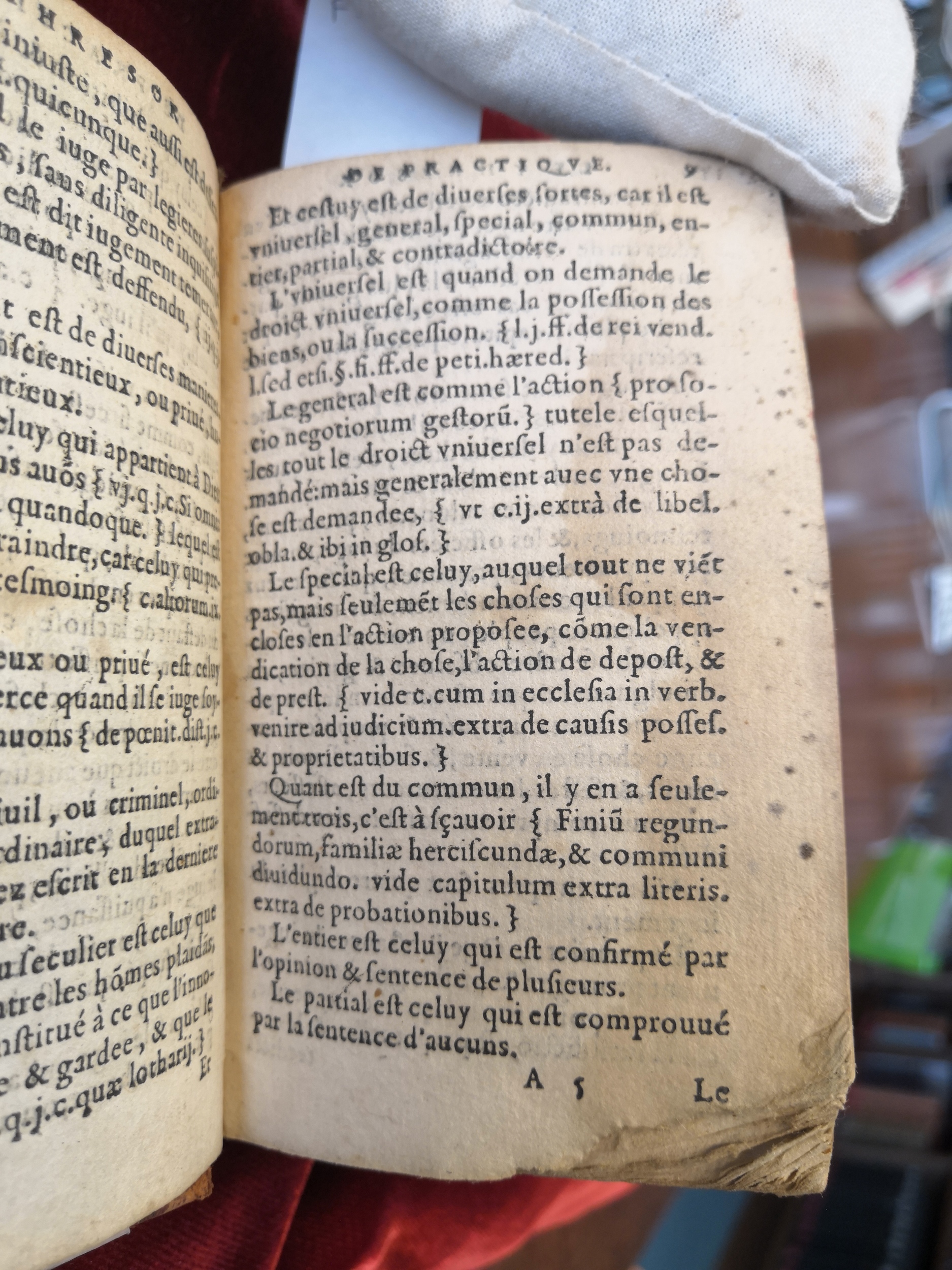 1575 - Jean d’Ogerolles et Benoît Rigaud - Trésor de pratique pour les juges - BM Grenoble