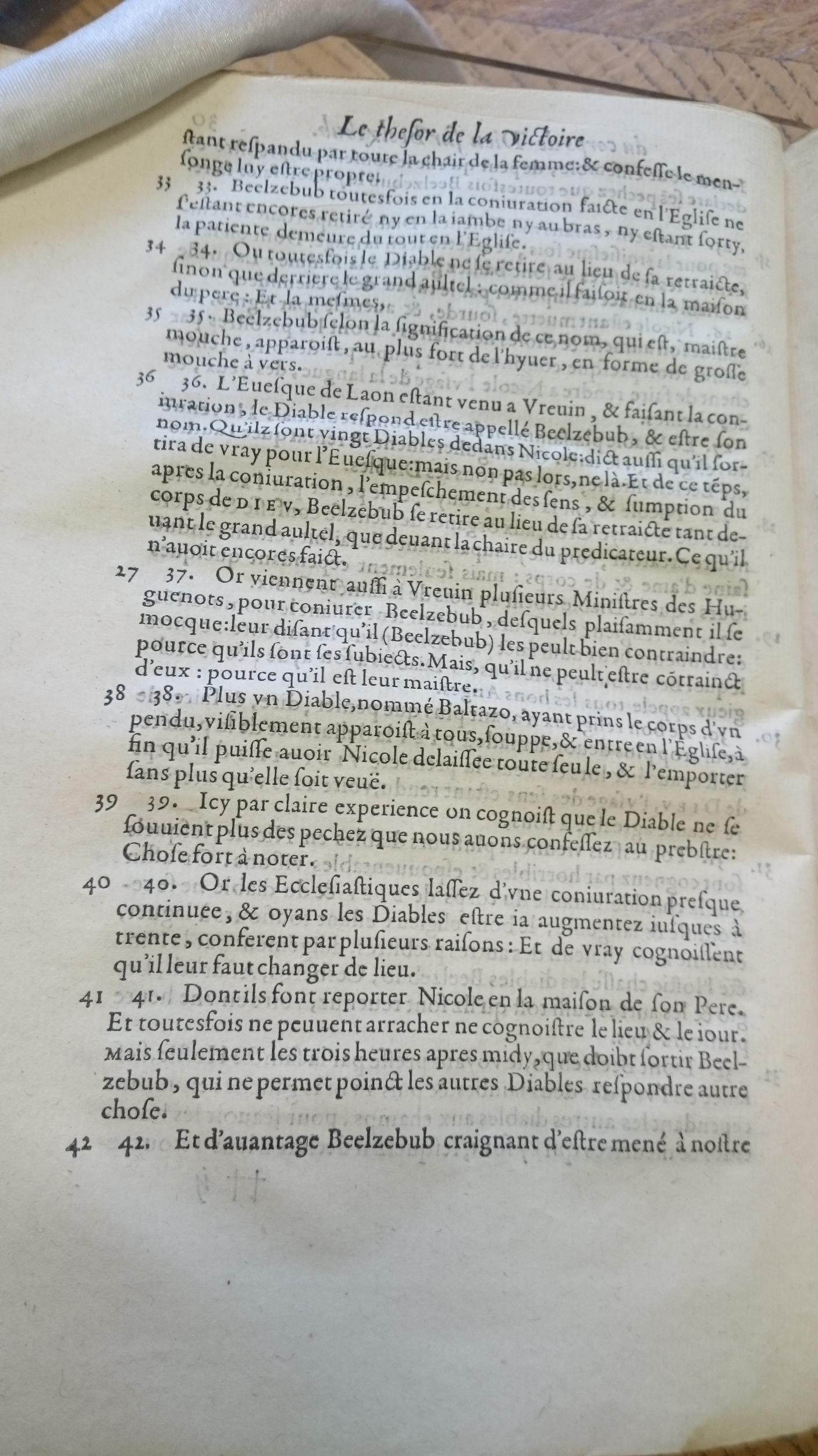 1578 - Nicolas Chesneau - Trésor et entière histoire de la triomphante victoire du corps de Dieu sur l’esprit malin - Douai Quincy