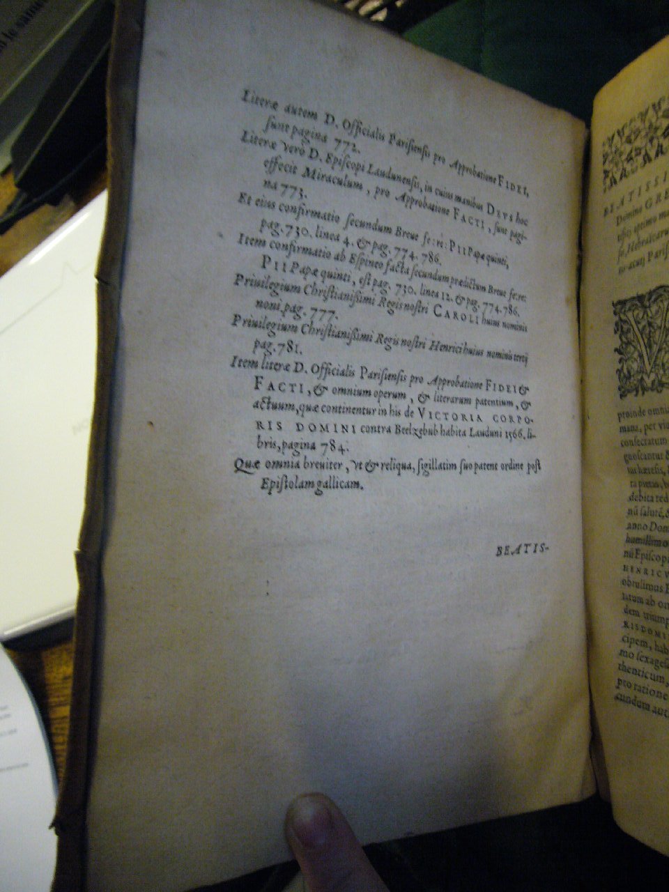1578 - Nicolas Chesneau - Trésor et entière histoire de la triomphante victoire du corps de Dieu sur l’esprit malin - BnF Arsenal