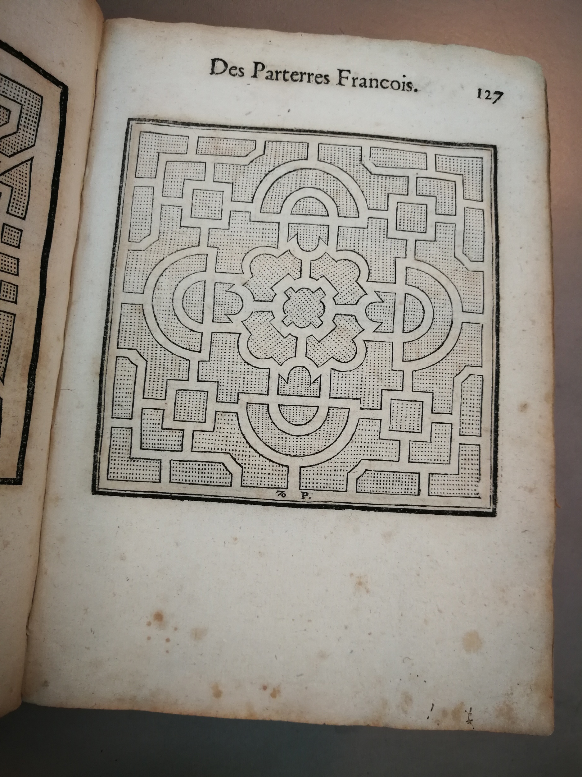 1629 - Étienne Gamonet - Trésor des parterres de l’univers - BM Marseille