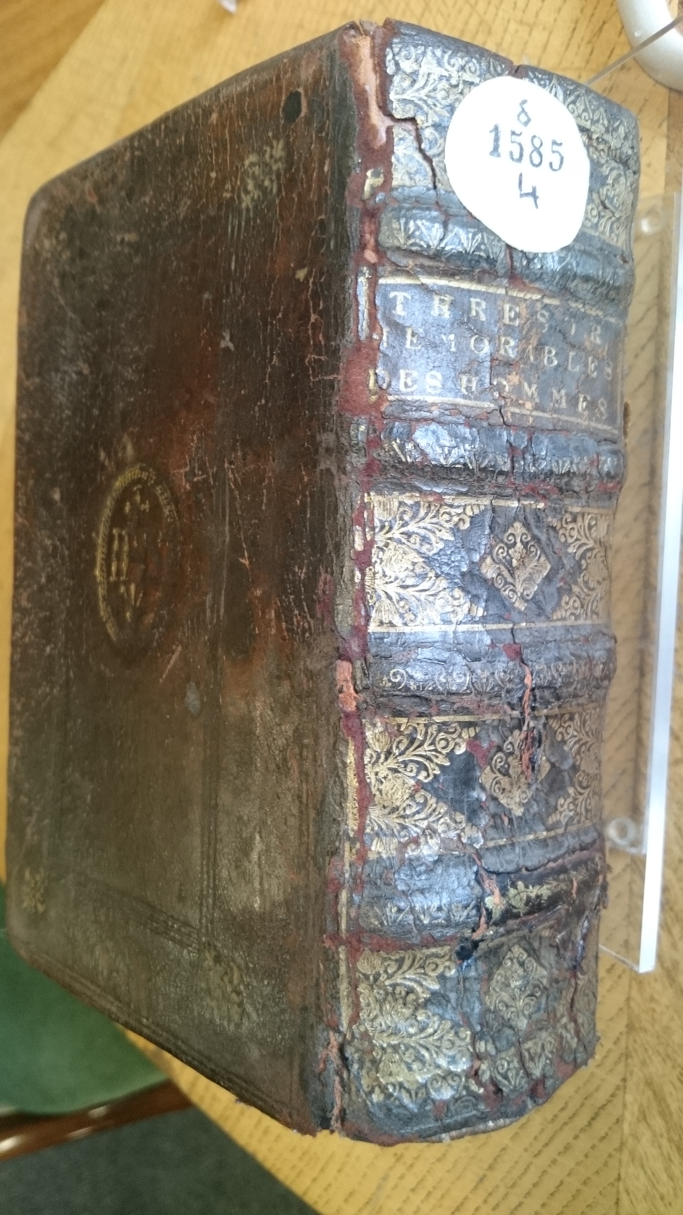1585 - Jean Bogard - Trésor des faits et dits mémorables des hommes saints et illustres - Douai Quincy