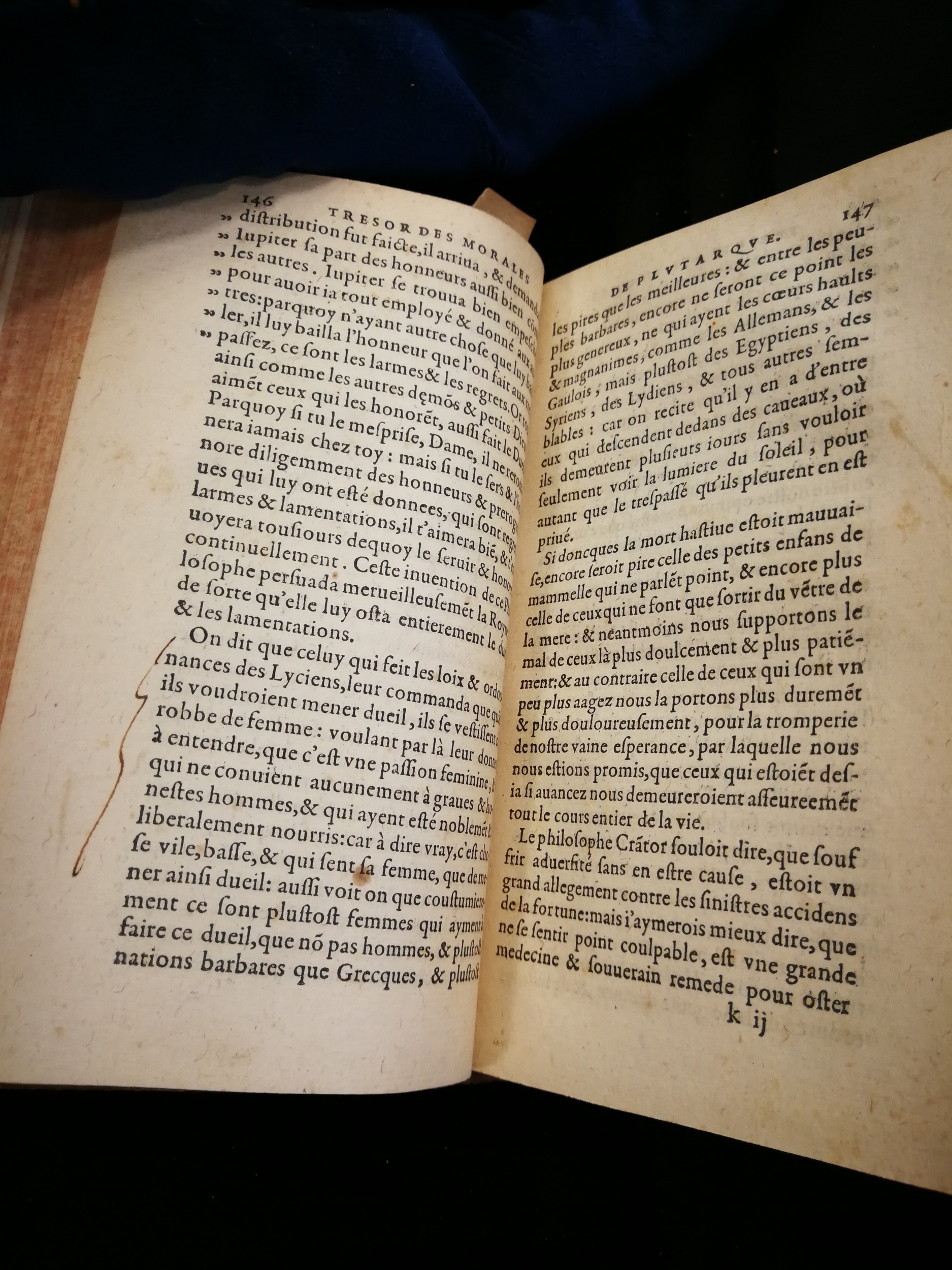 1577 - Jean Poupy - Trésor des morales de Plutarque - Les Méjanes, Aix-en-Provence
