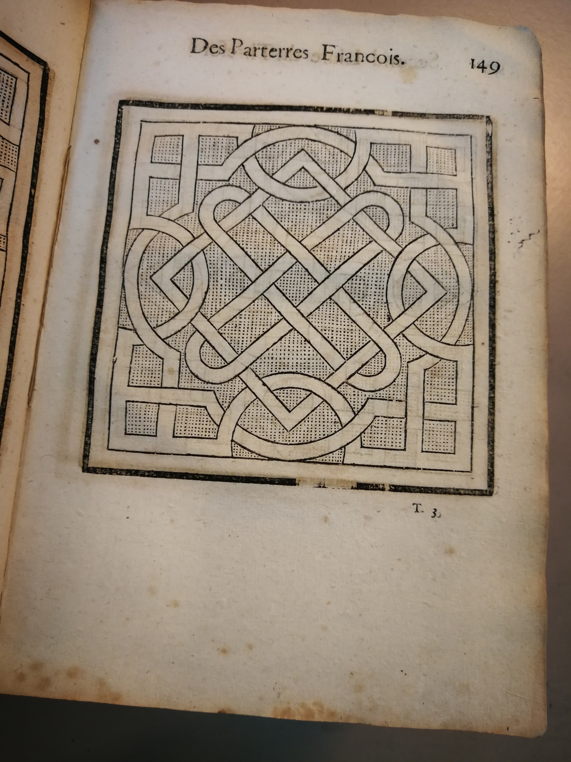 1629 - Étienne Gamonet - Trésor des parterres de l’univers - BM Marseille