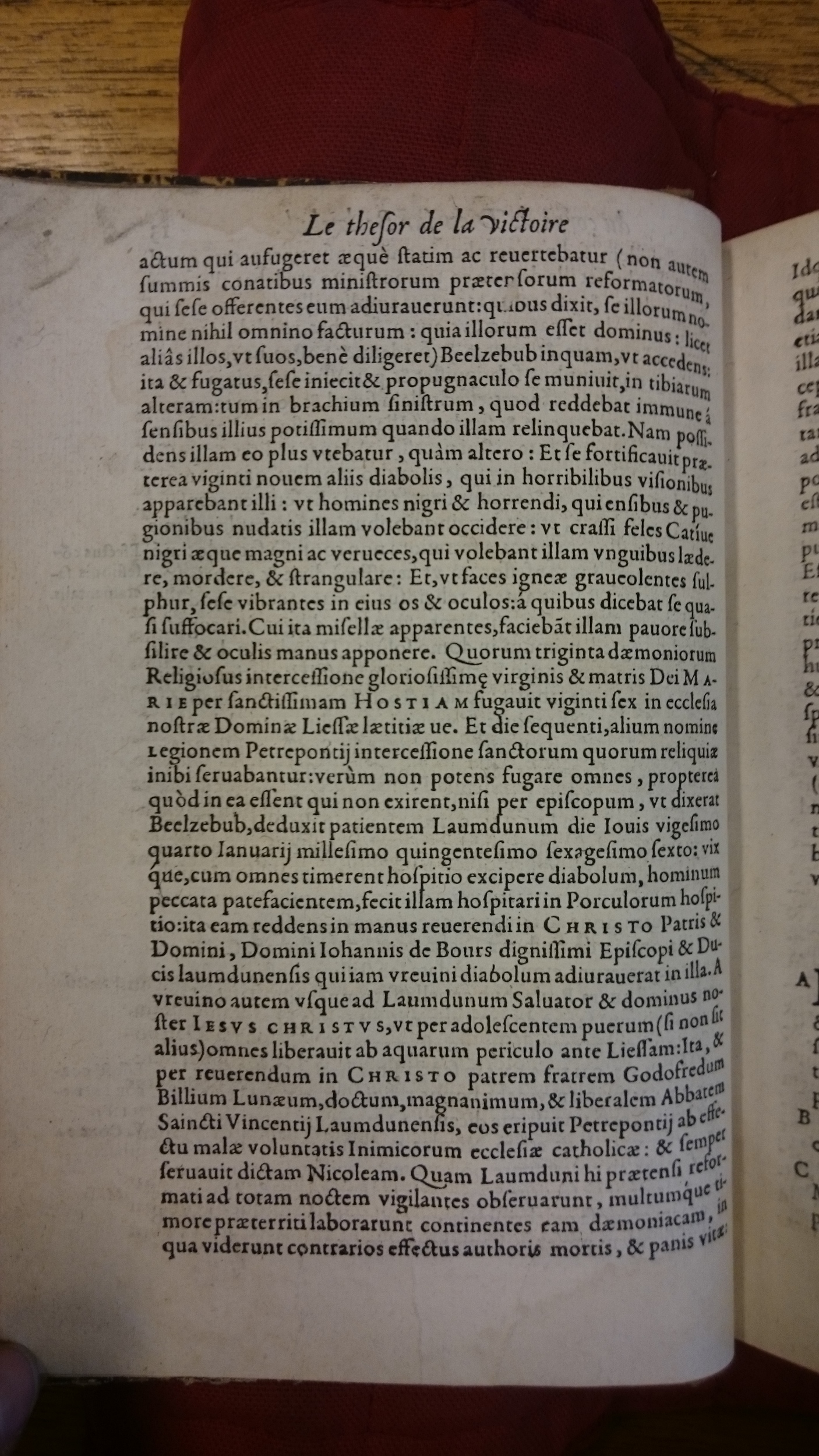 1578 - Nicolas Chesneau - Trésor et entière histoire de la triomphante victoire du corps de Dieu sur l’esprit malin - BM Lyon