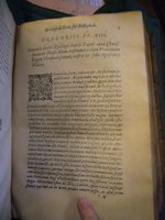 1578 - Nicolas Chesneau - Trésor et entière histoire de la triomphante victoire du corps de Dieu sur l’esprit malin - BnF Arsenal