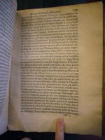 1578 - Nicolas Chesneau - Trésor et entière histoire de la triomphante victoire du corps de Dieu sur l’esprit malin - BnF Arsenal