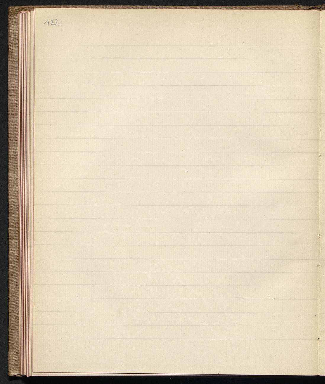 [folio 122 : foliotation de la main de bibliothécaire][page blanche]
