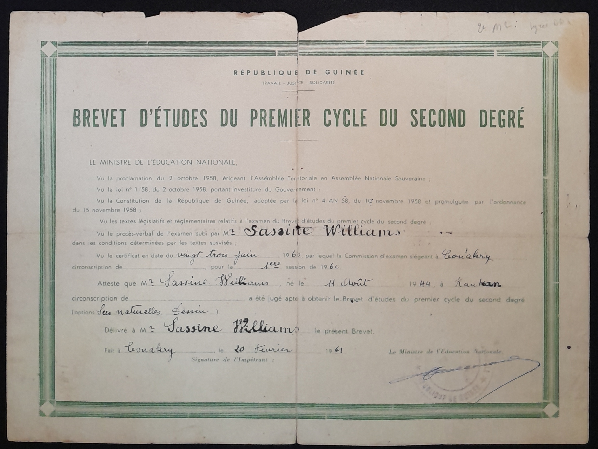 14.1 Brevet d'e╠ütudes.jpg