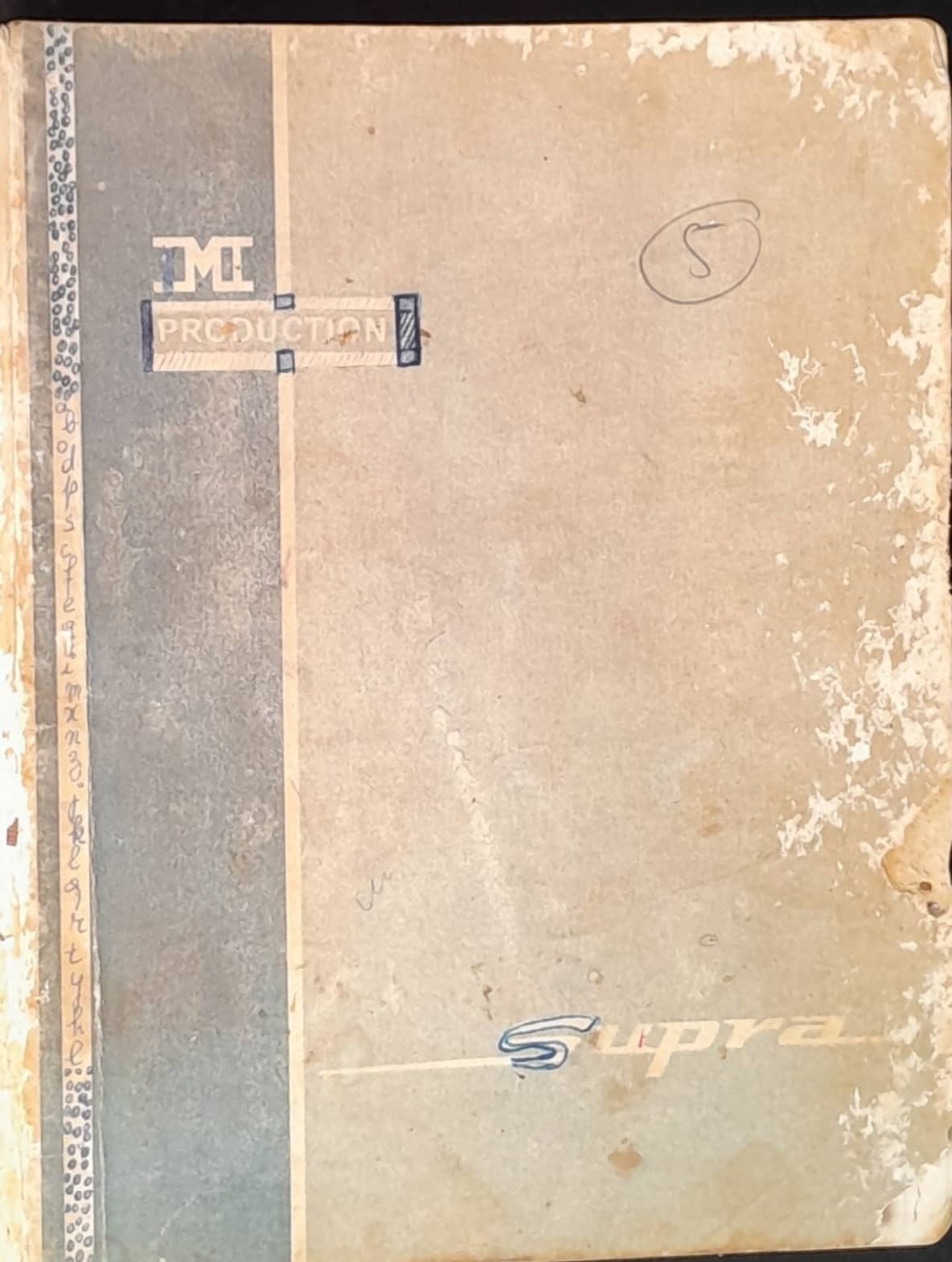 15.1.5 CahierGris l'Alphabe╠éte-2.jpg