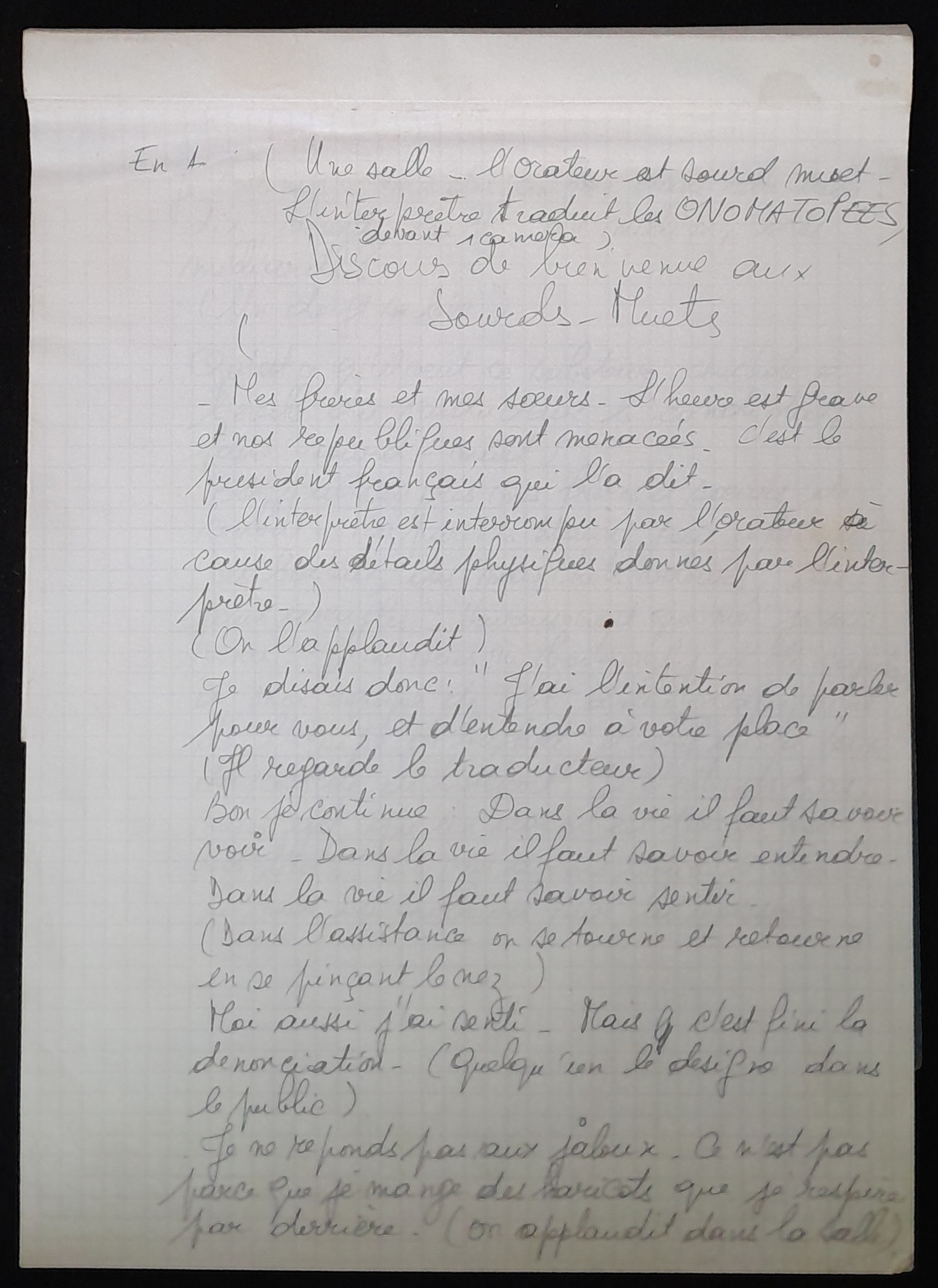 15.8 BlocNotesBleu-7.jpg