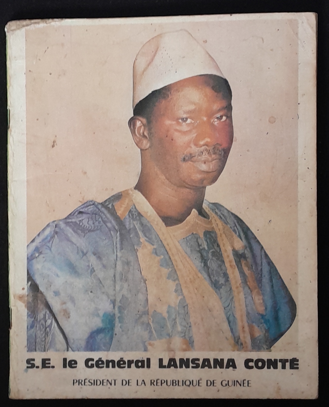 15.5.4 CahierManuscrit LansanaConte╠ü-1.jpg