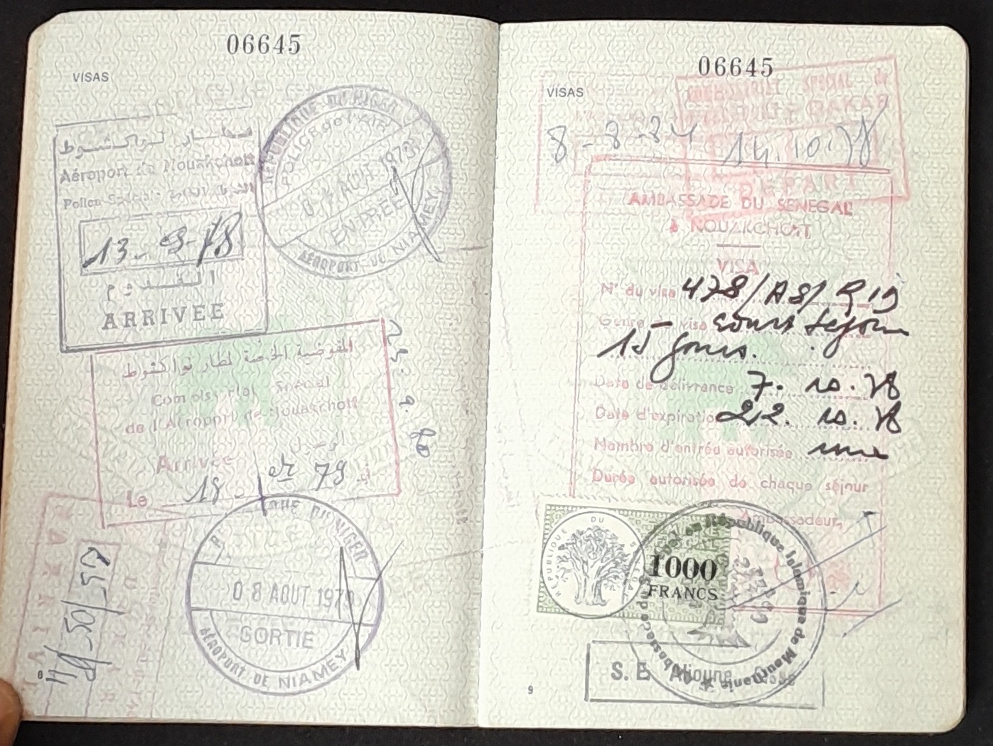 17.9 1978-1986 Passeport8.jpg