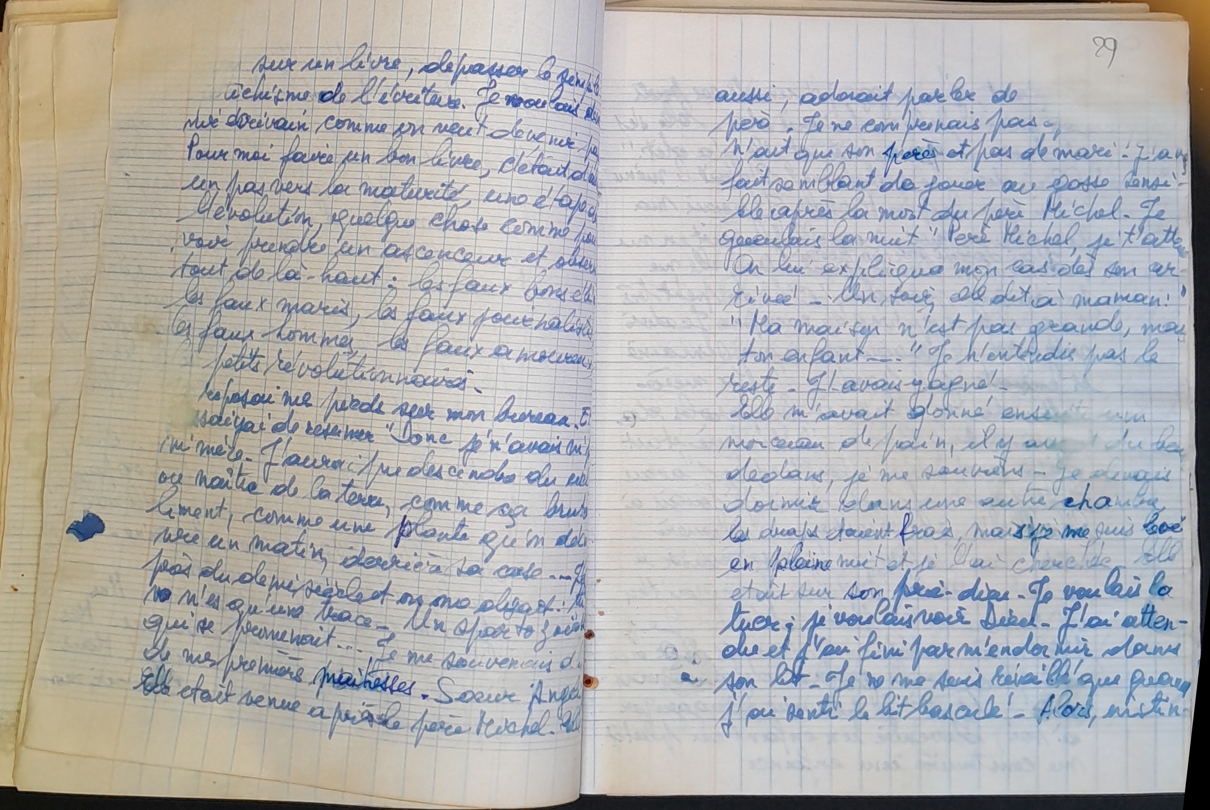 15.4.2 Cahiers collés30.jpg 15.4.2 Cahiers collés30.jpg