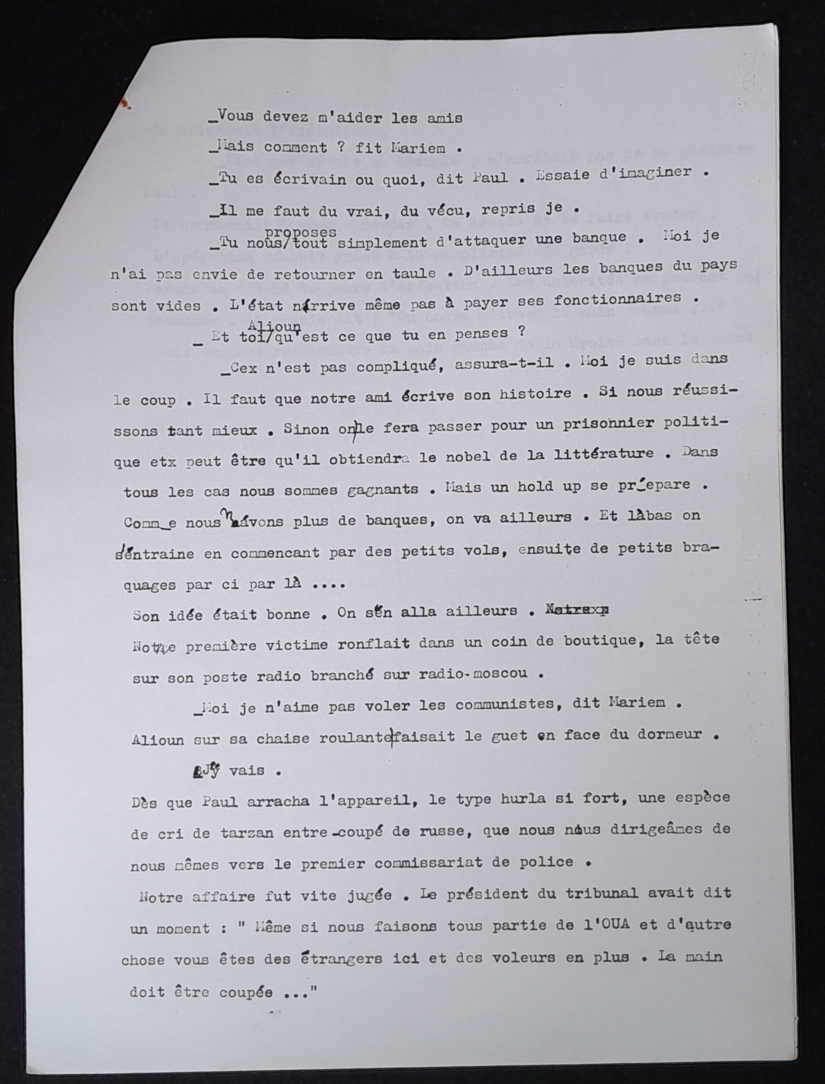 22.4.2 AfriqueEnMorceaux.Tapus-21.2.jpg 22.4.2 AfriqueEnMorceaux.Tapus-21.2.jpg