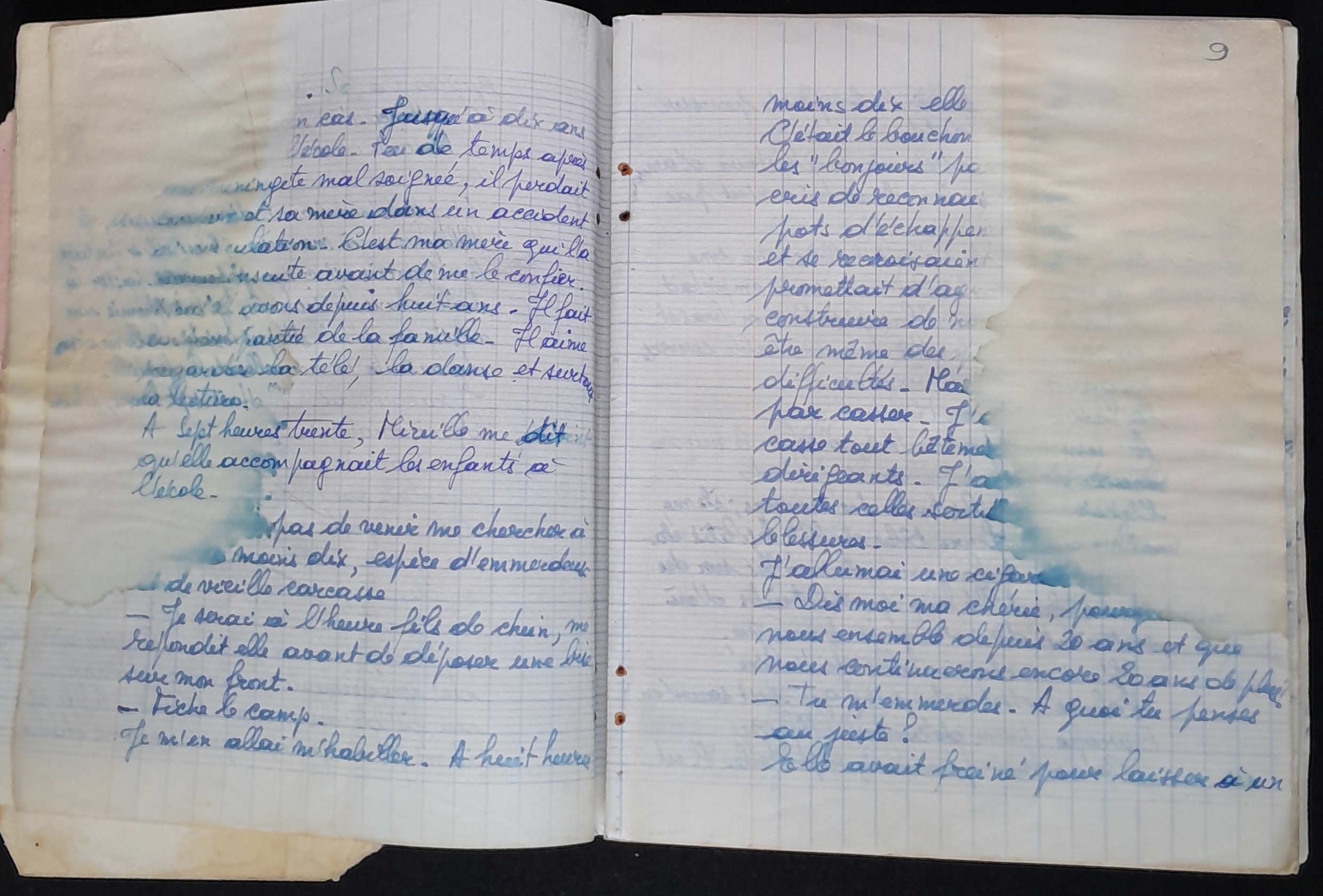 15.4.2 Cahiers collés9.jpg 15.4.2 Cahiers collés9.jpg