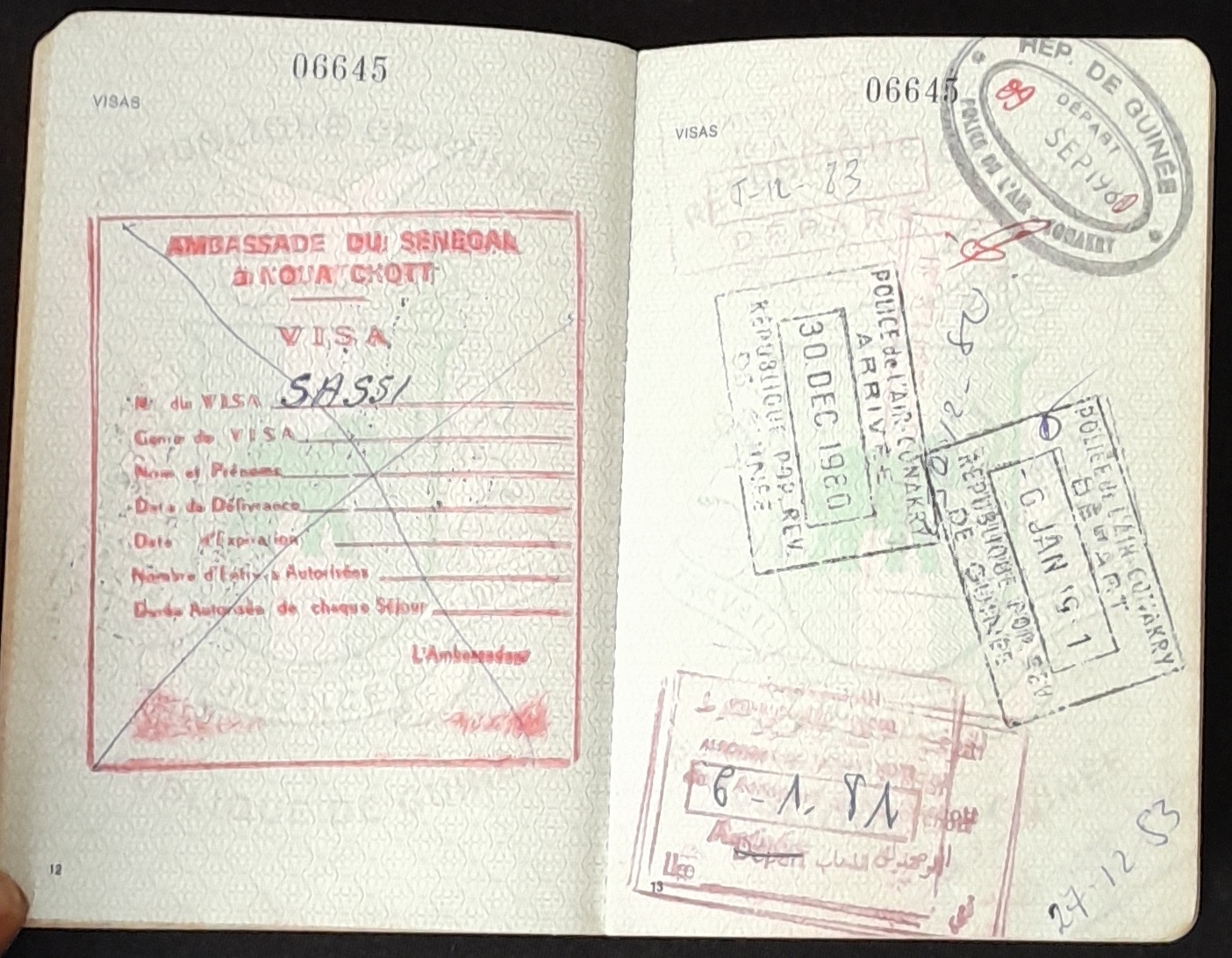 17.9 1978-1986 Passeport10.jpg