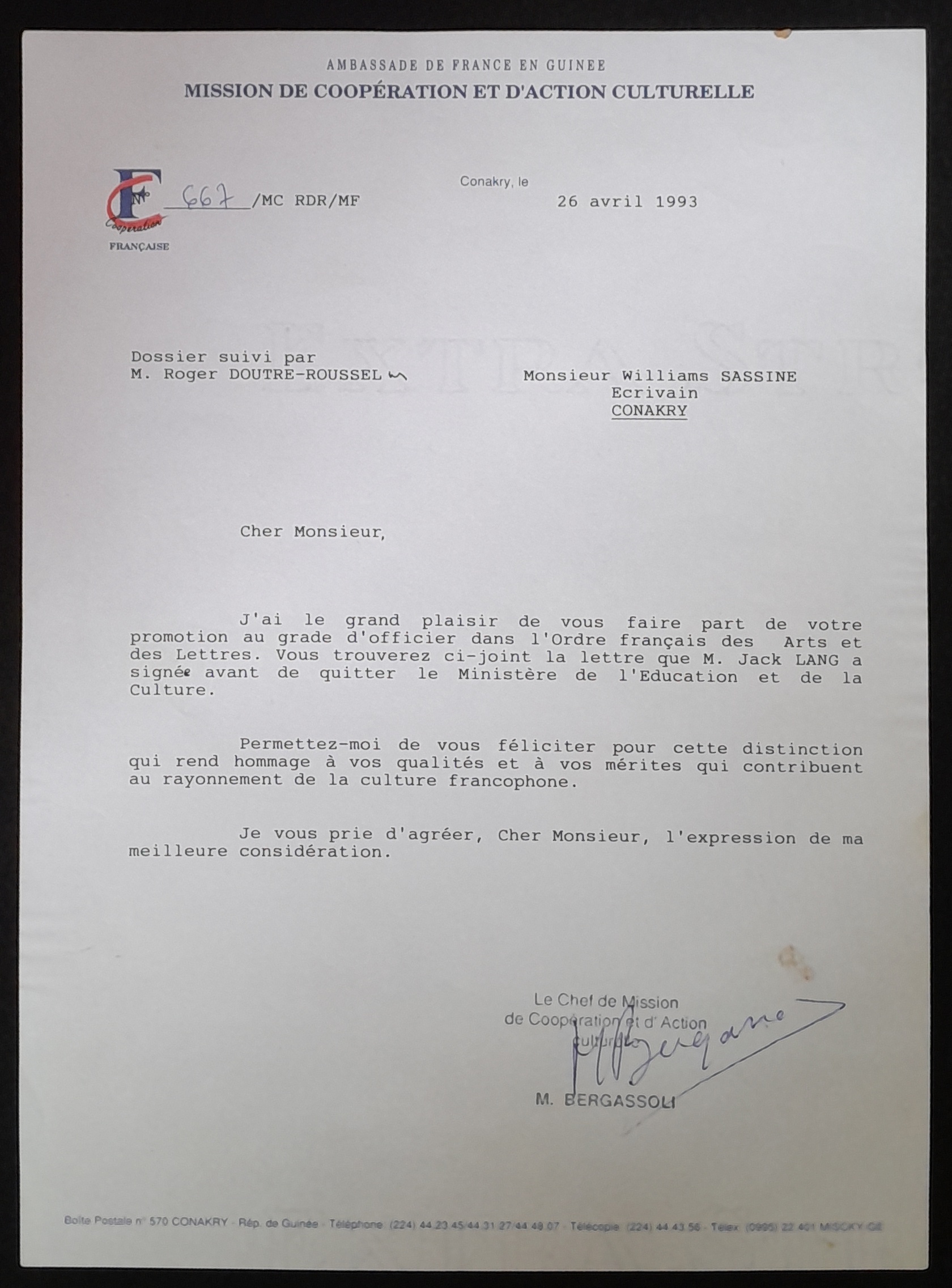 7. OfficierArtsetLettres-1.jpg