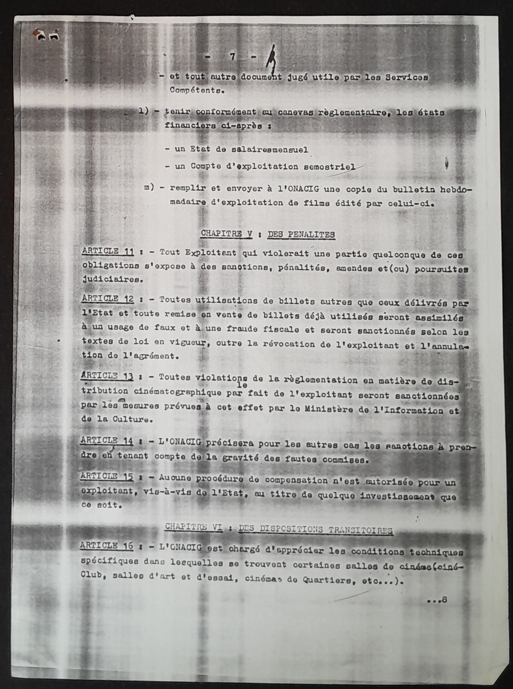 17.16 1986 CinemaExploitantDecret-7.jpg