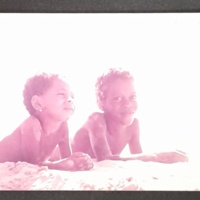 8. Enfants Yacine et Zarai Plage.jpg