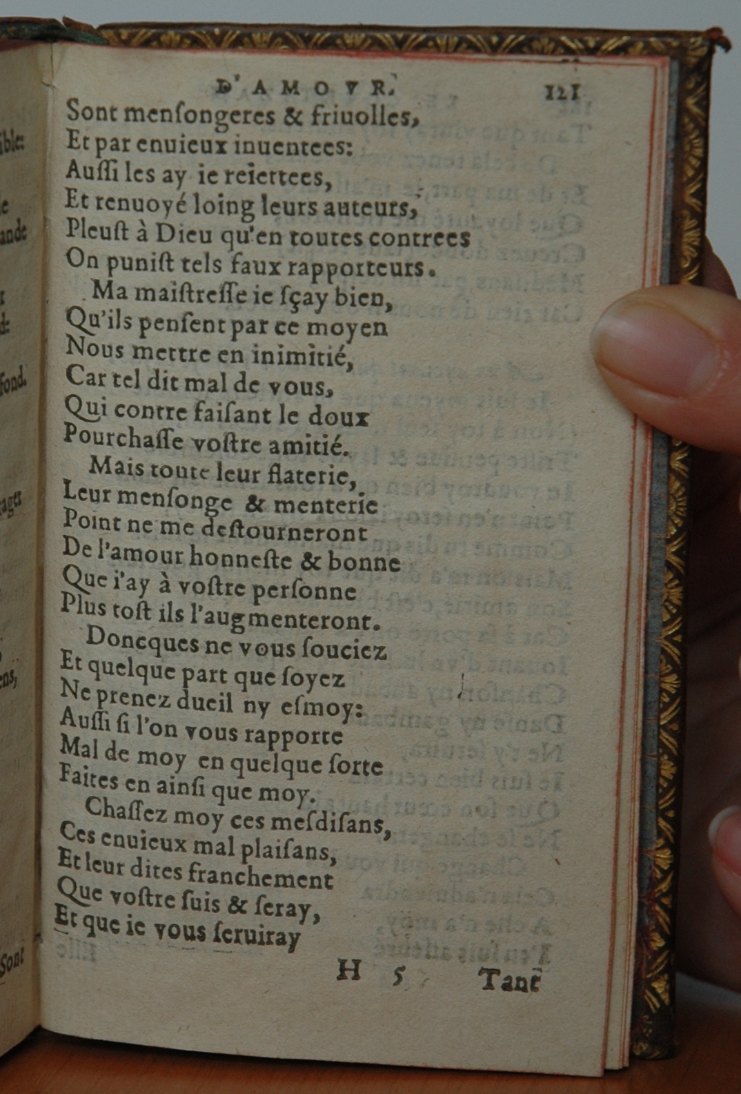 http://eman-archives.org/import/TJI/1582/[1582_Courtizanamoureux_Rigaud]_Page_121.jpg