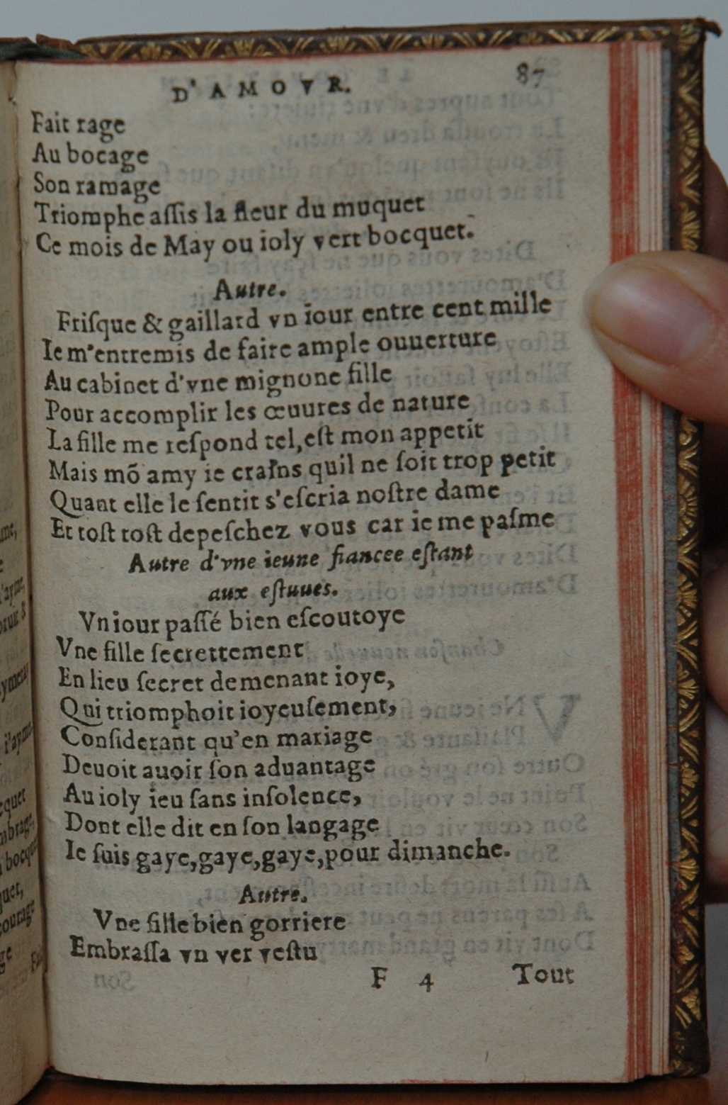 http://eman-archives.org/import/TJI/1582/[1582_Courtizanamoureux_Rigaud]_Page_087.jpg